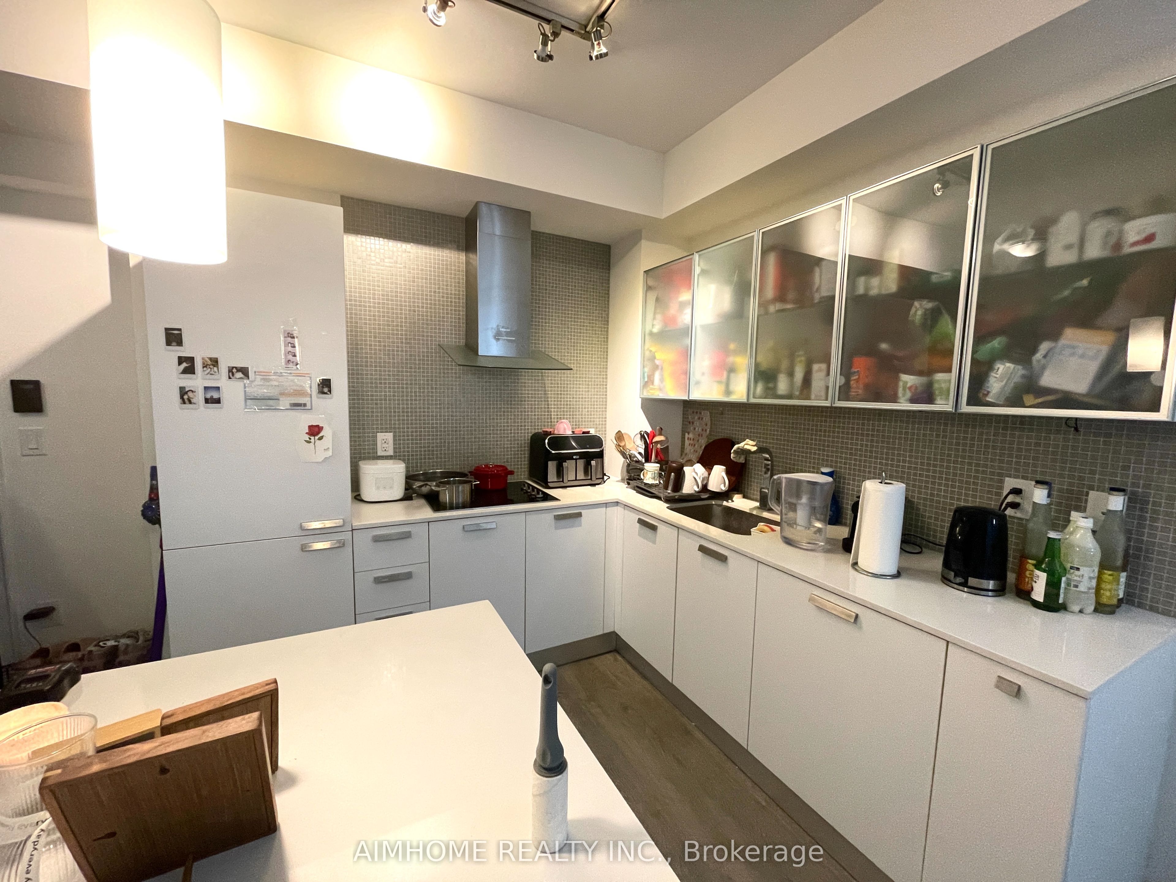 #3104 - 9 Bogert Avenue Property Photo 6
