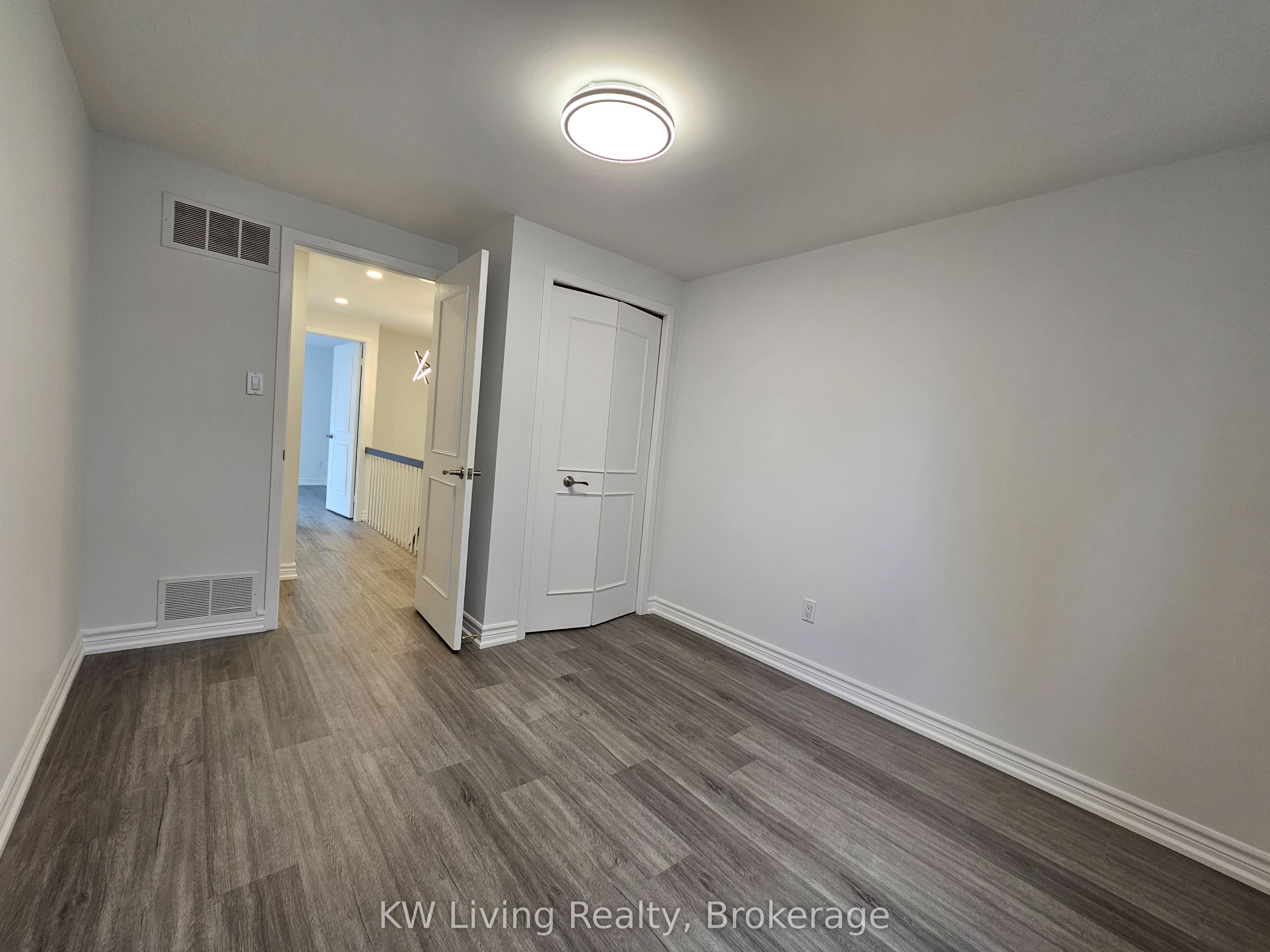 89 Gypsy Roseway Property Photo 20
