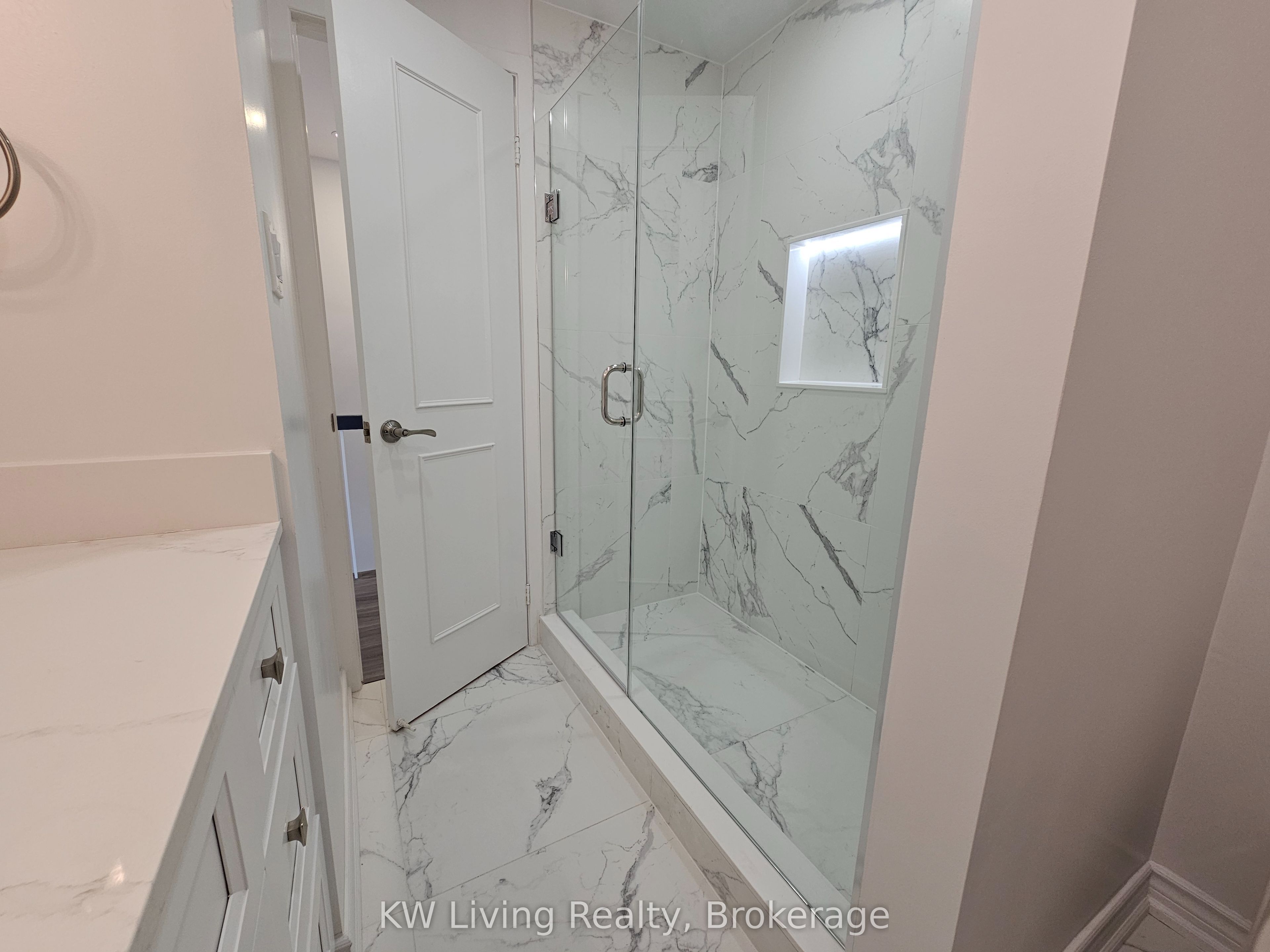 89 Gypsy Roseway Property Photo 22