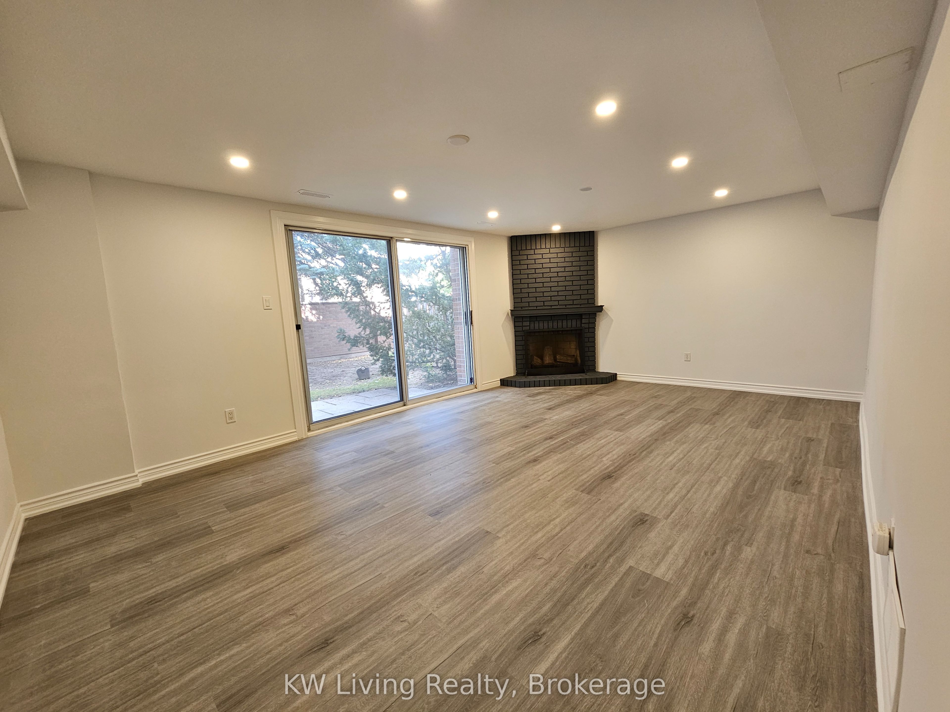 89 Gypsy Roseway Property Photo 24