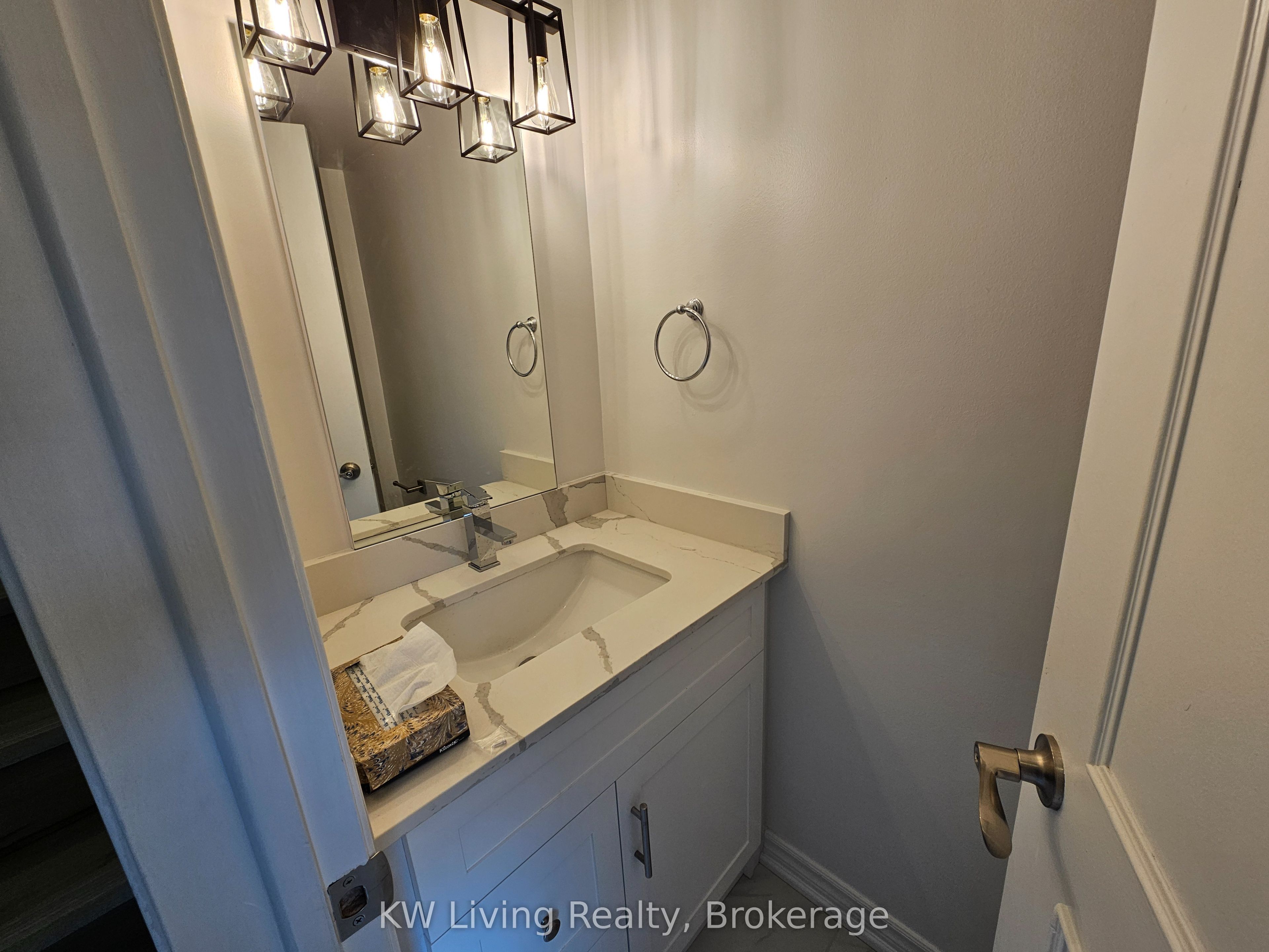 89 Gypsy Roseway Property Photo 26