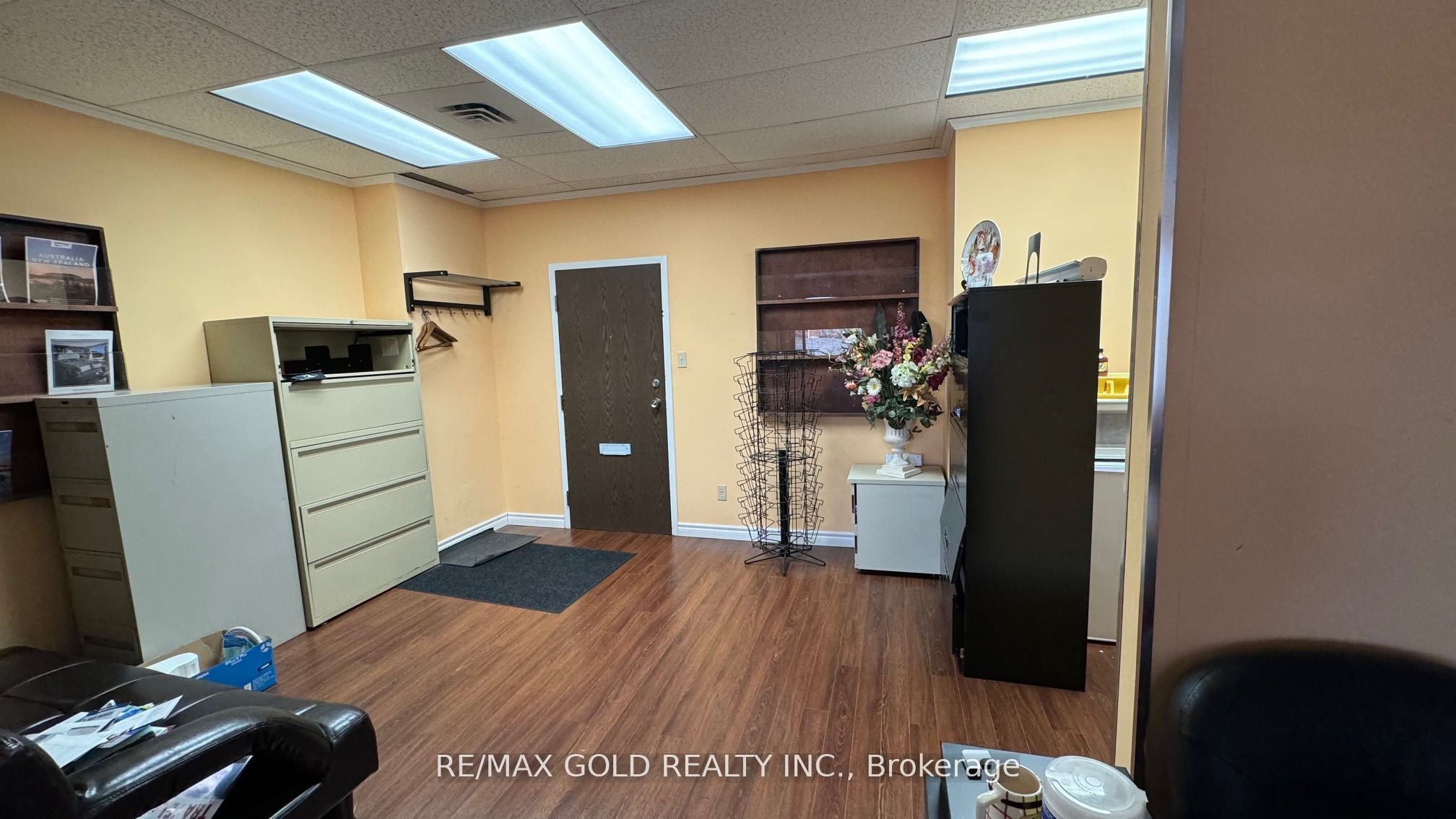 #301 - 600 Sherbourne Street Property Photo 12