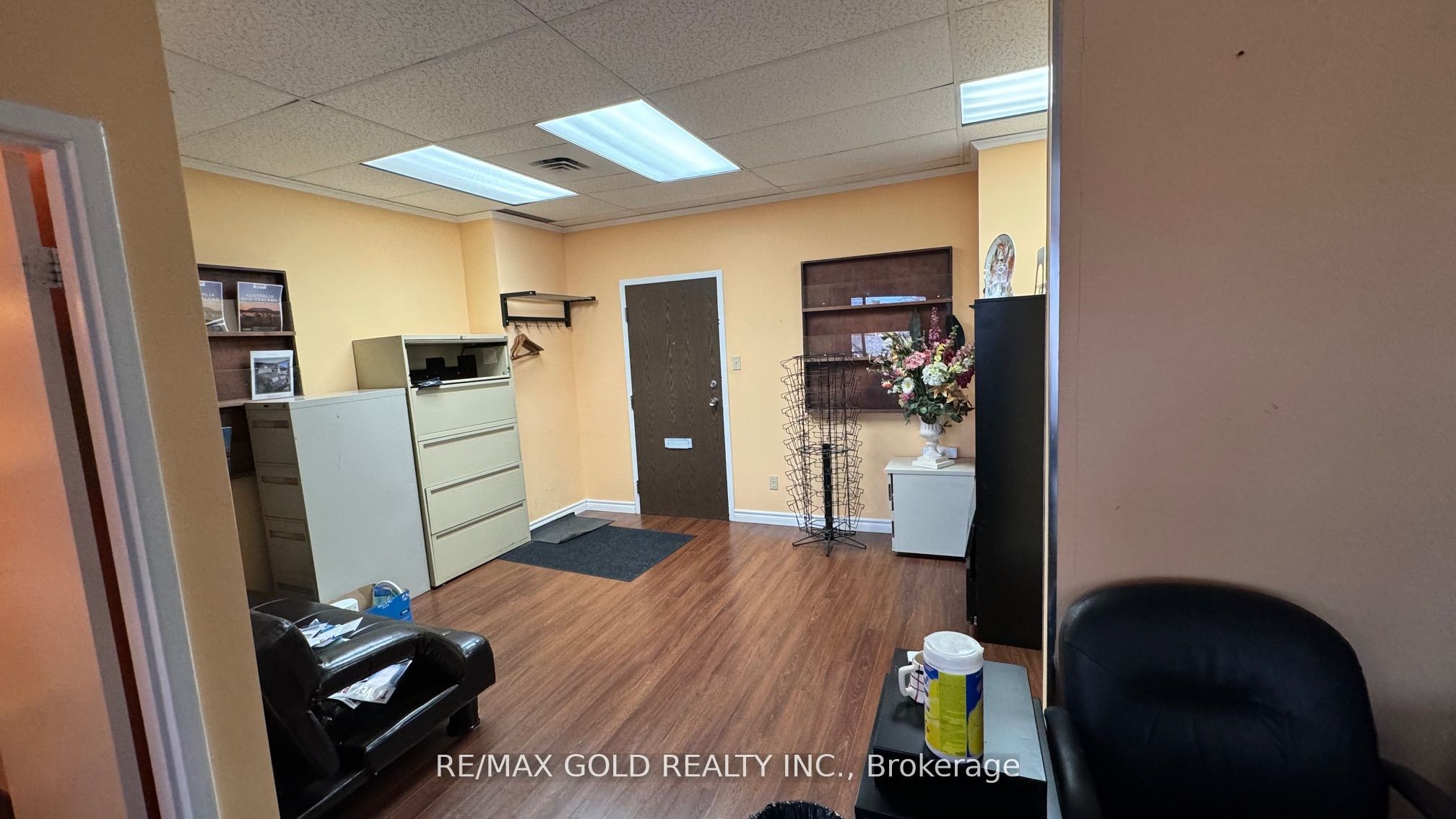 #301 - 600 Sherbourne Street Property Photo 13
