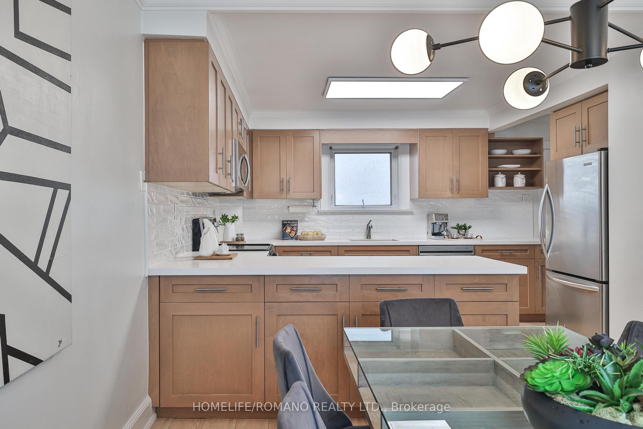 542 Deloraine Avenue Property Photo 22
