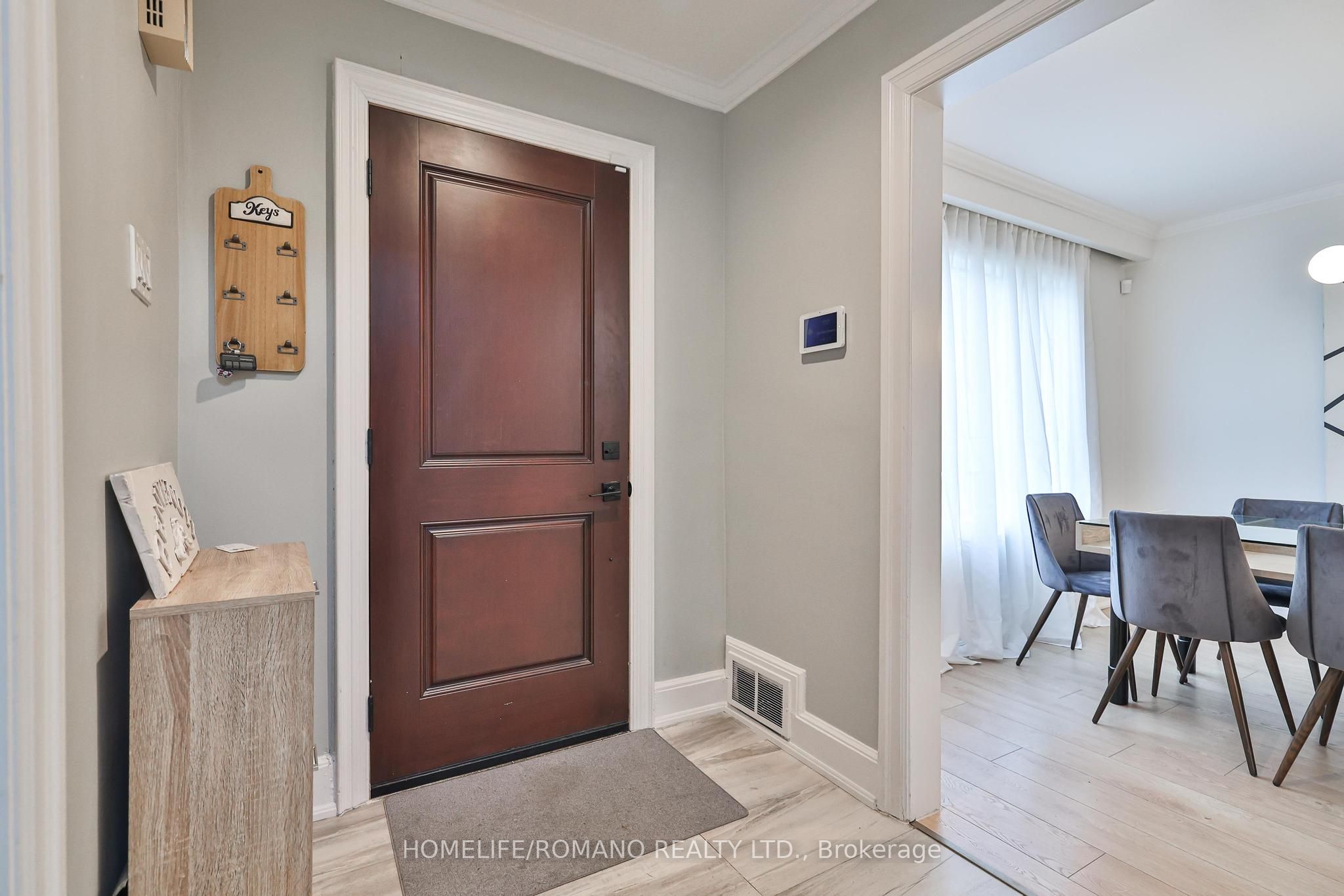 542 Deloraine Avenue Property Photo 49