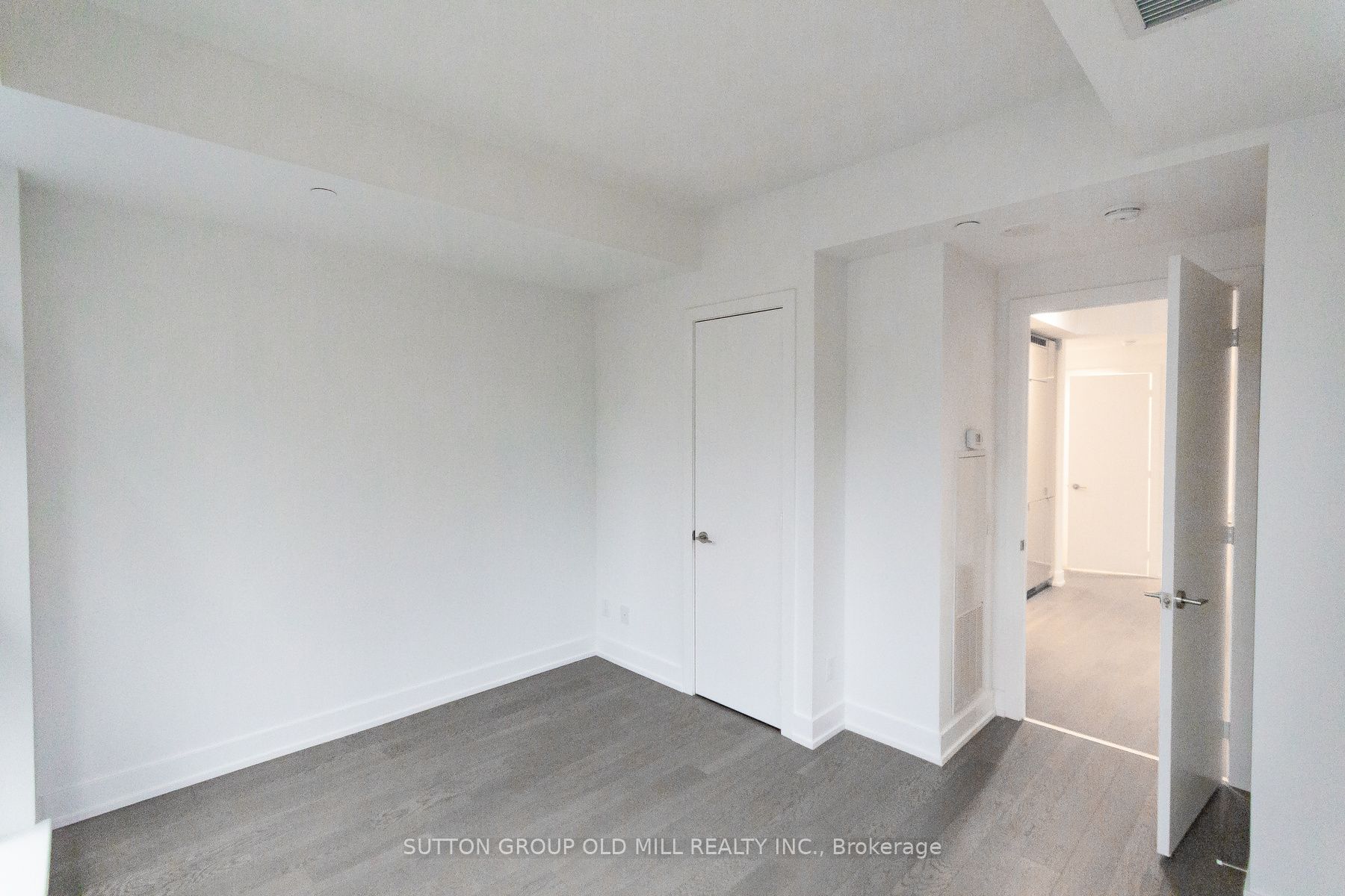 7 Grenville Street 601 Property Photo 5
