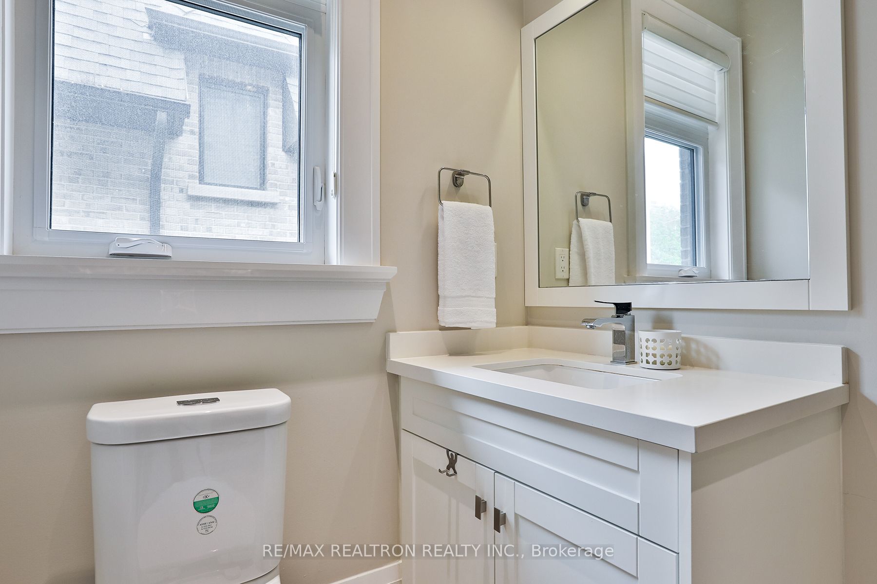 86 Princess Avenue Property Photo 26