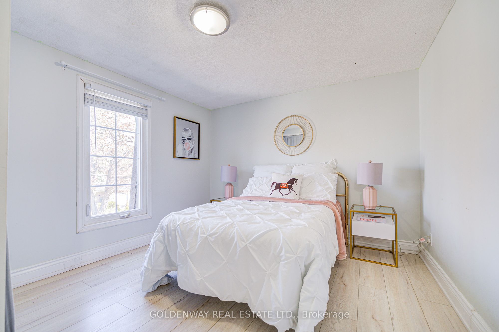 211 Pemberton Avenue Property Photo 21