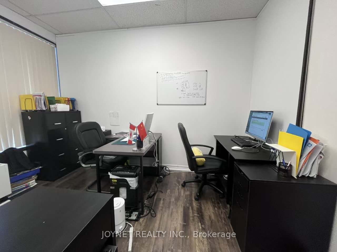 #1008 - 250 Consumers Road Property Photo 16