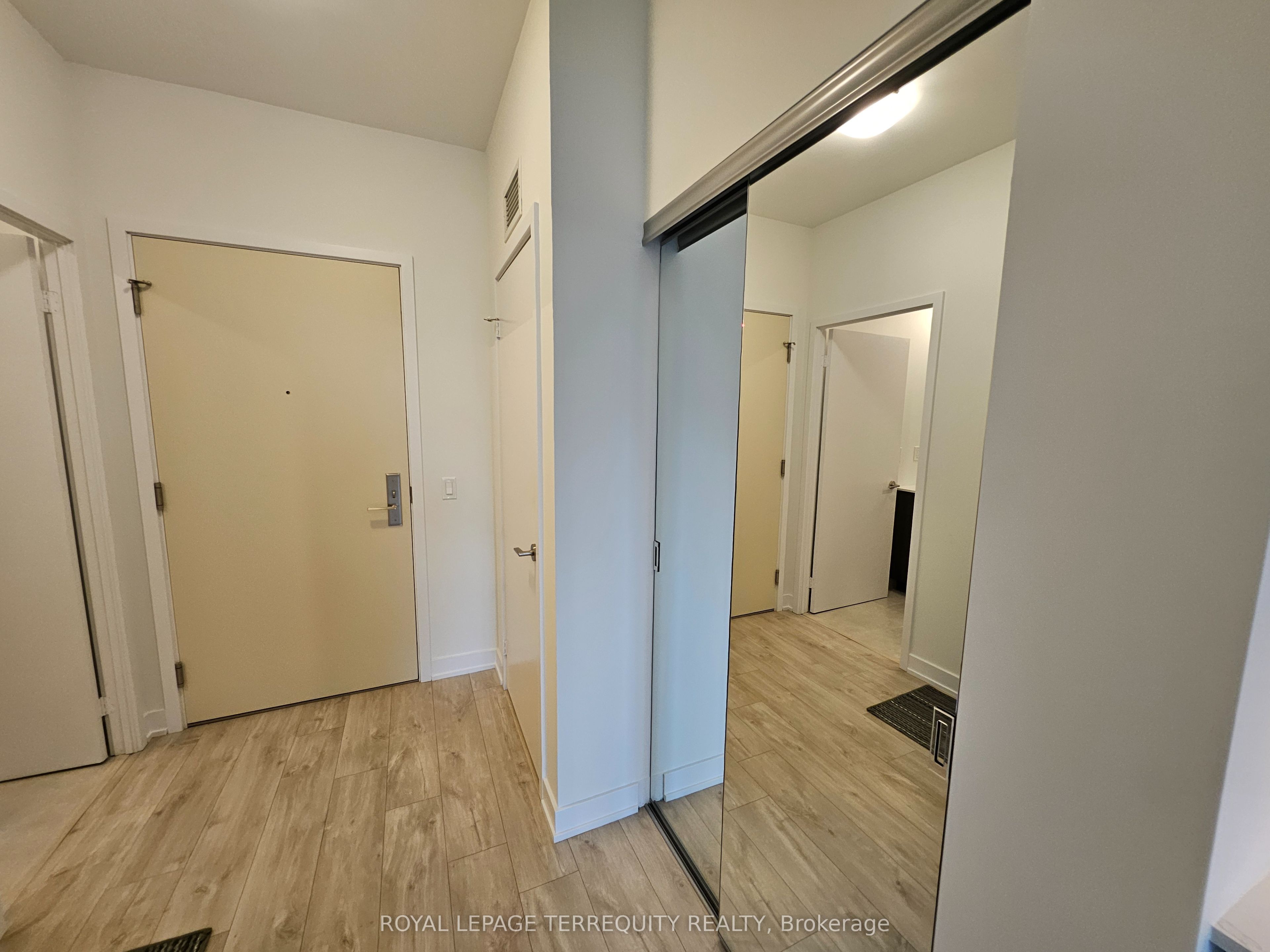 15 Richardson Street 313 Property Photo 6