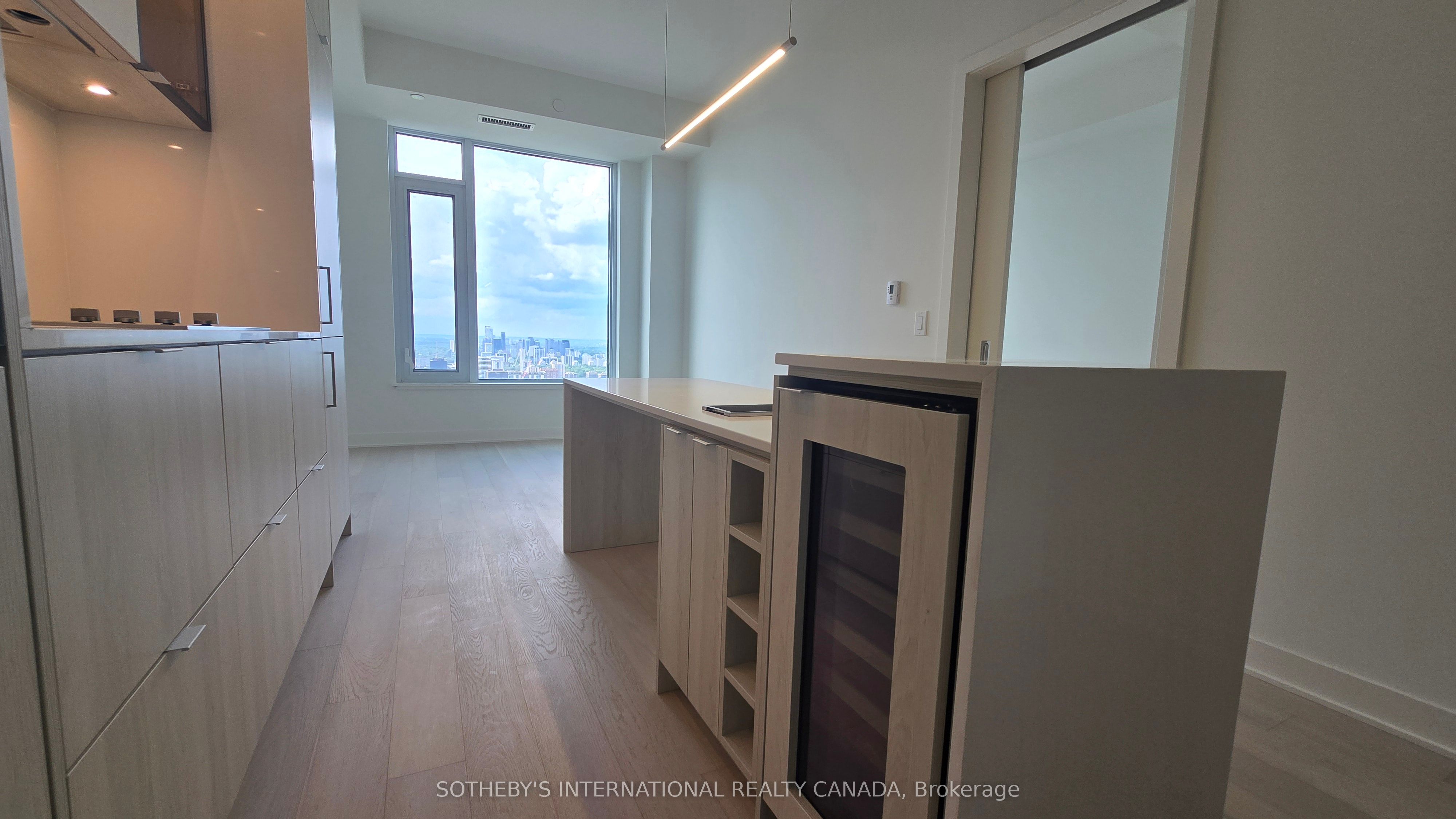 #5603 - 11 Yorkville Avenue Property Photo 20