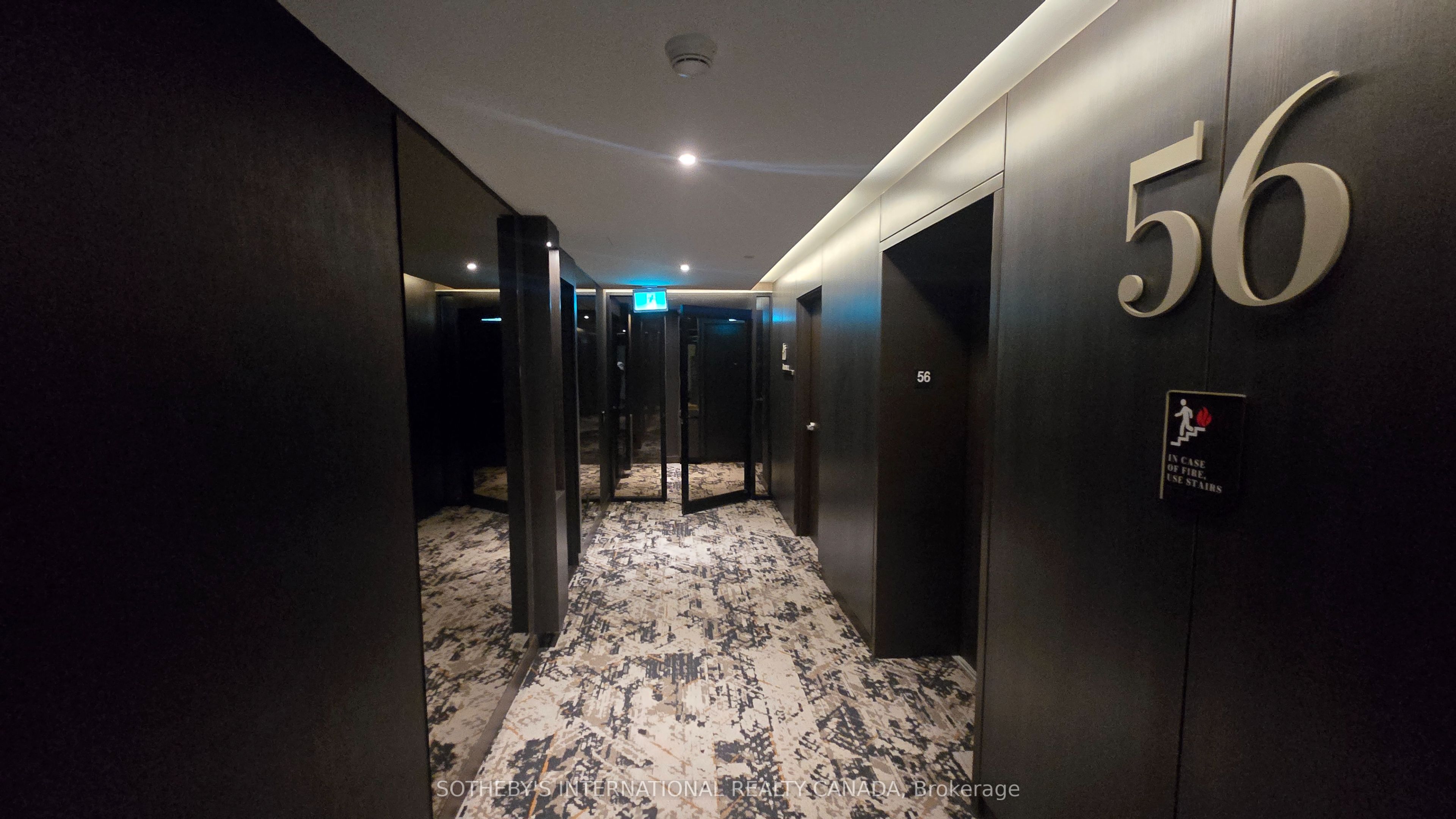 #5603 - 11 Yorkville Avenue Property Photo 25