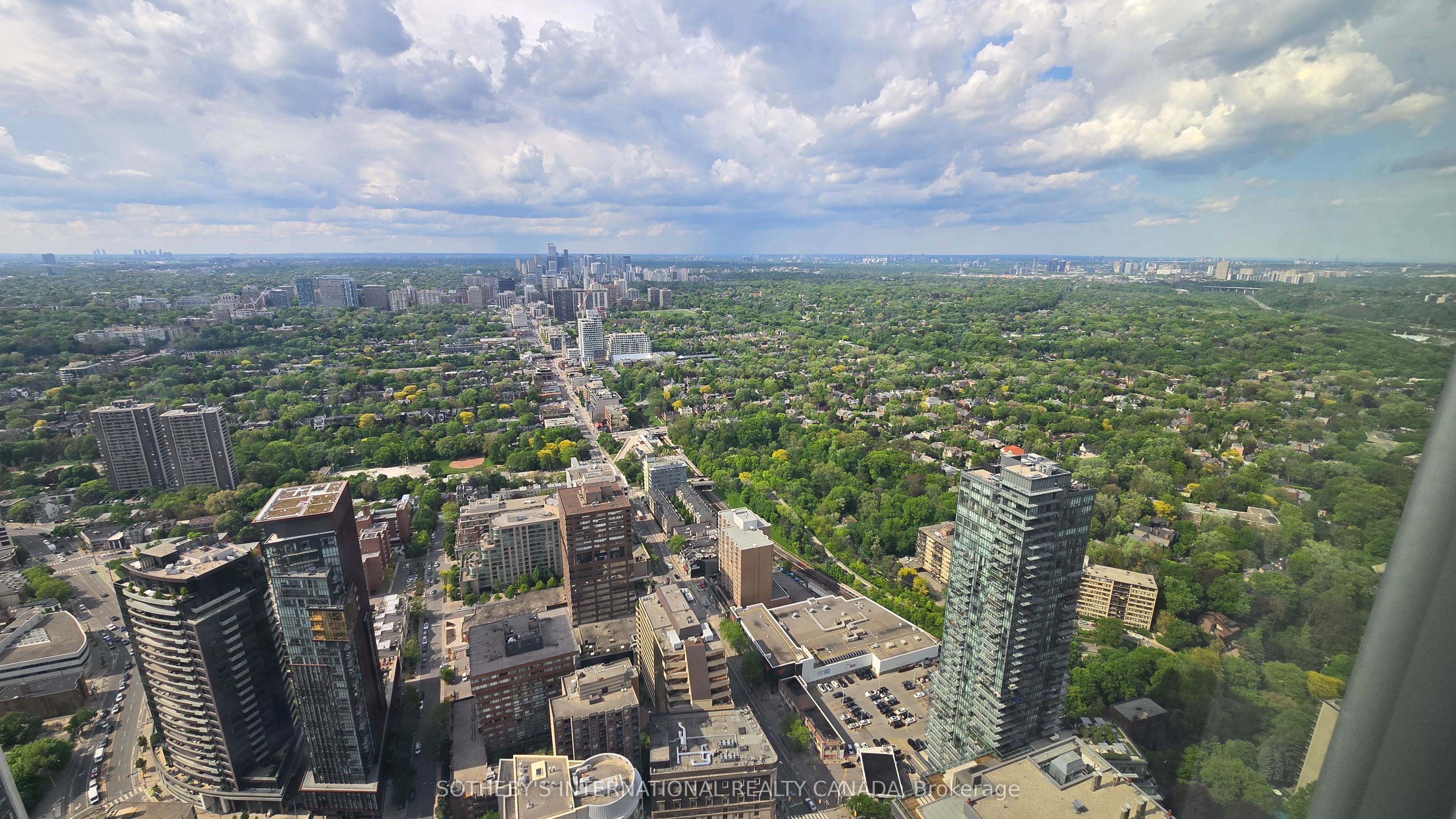 #5603 - 11 Yorkville Avenue Property Photo 28