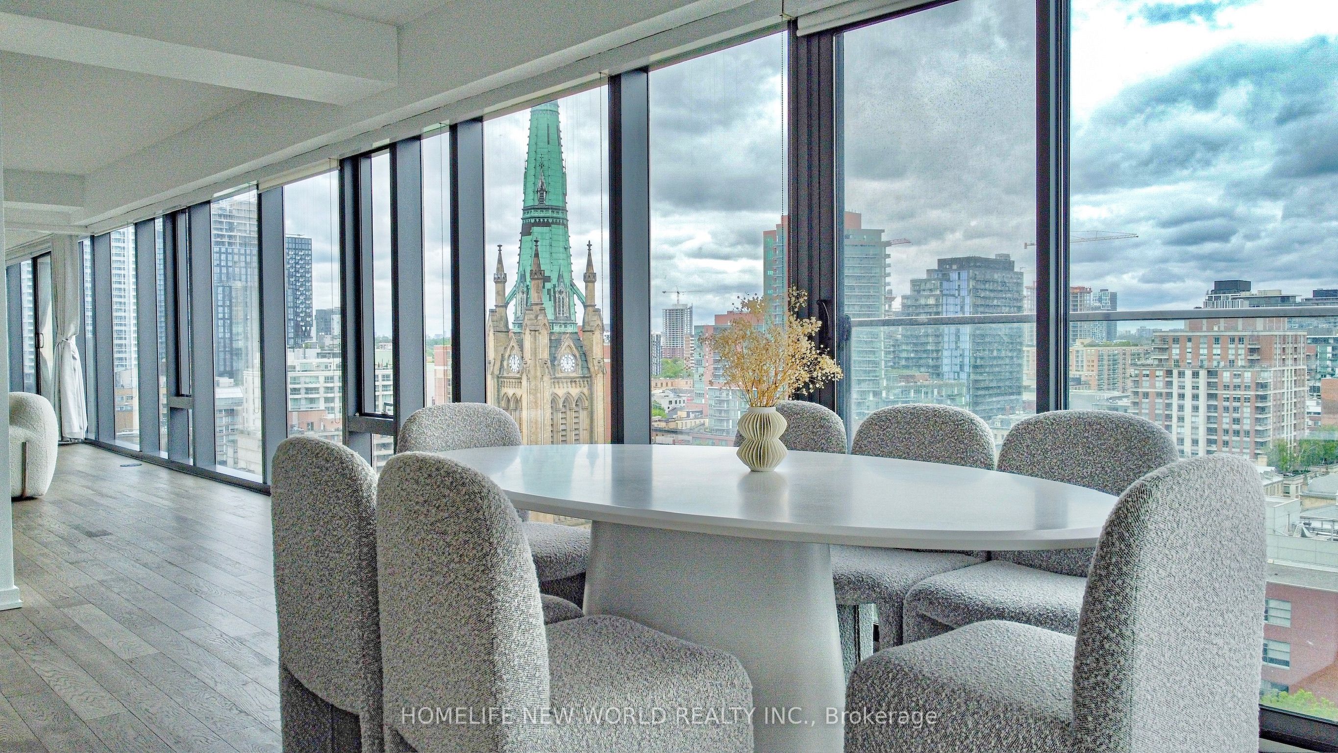 #1502 - 60 Colborne Street Property Photo 8