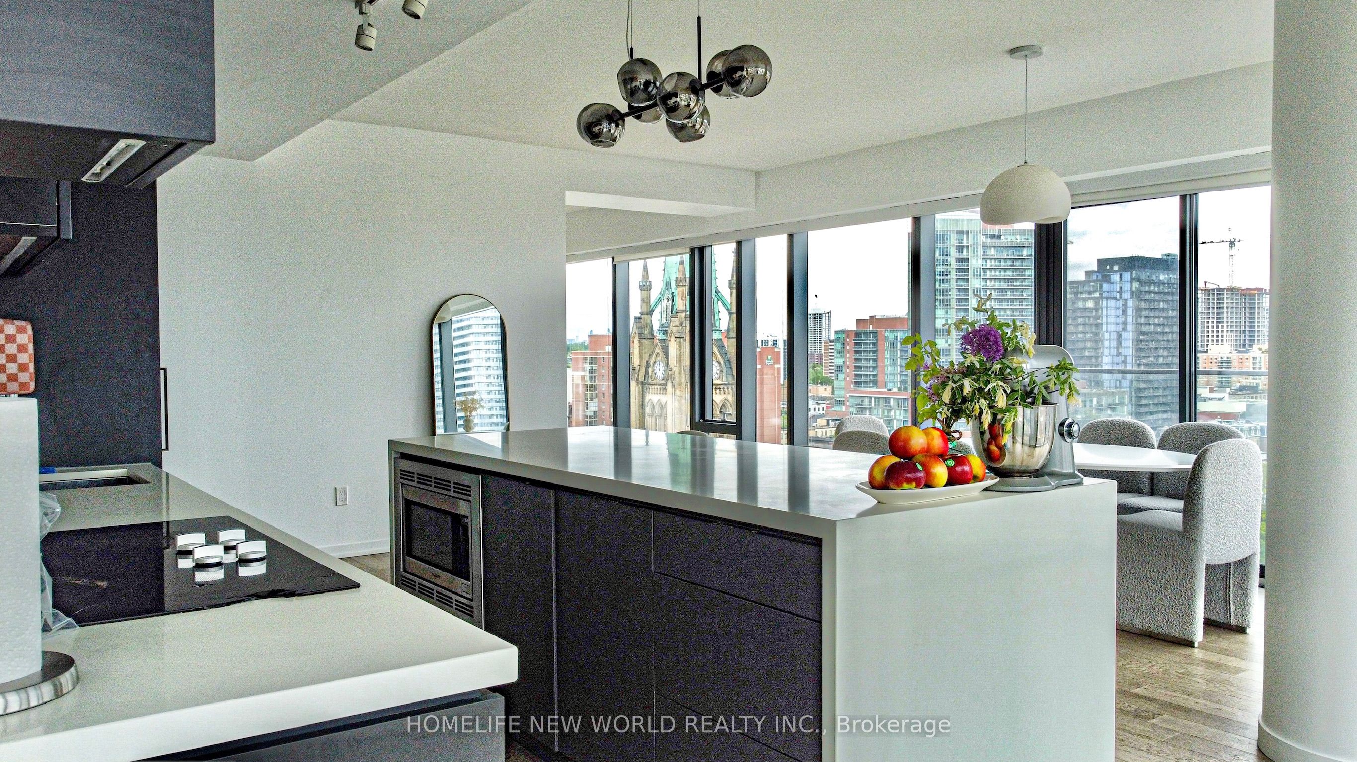 #1502 - 60 Colborne Street Property Photo 10