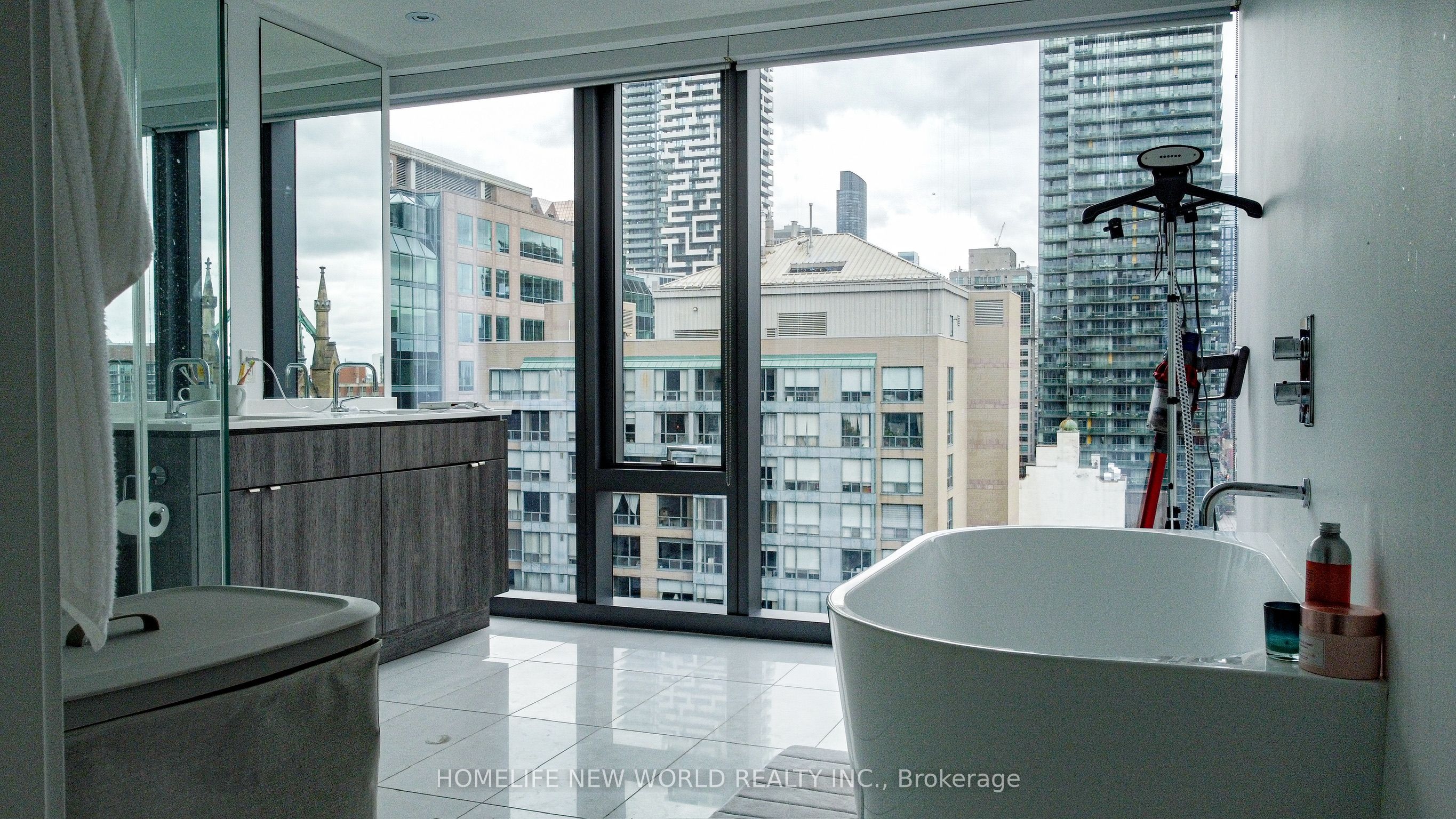 #1502 - 60 Colborne Street Property Photo 15
