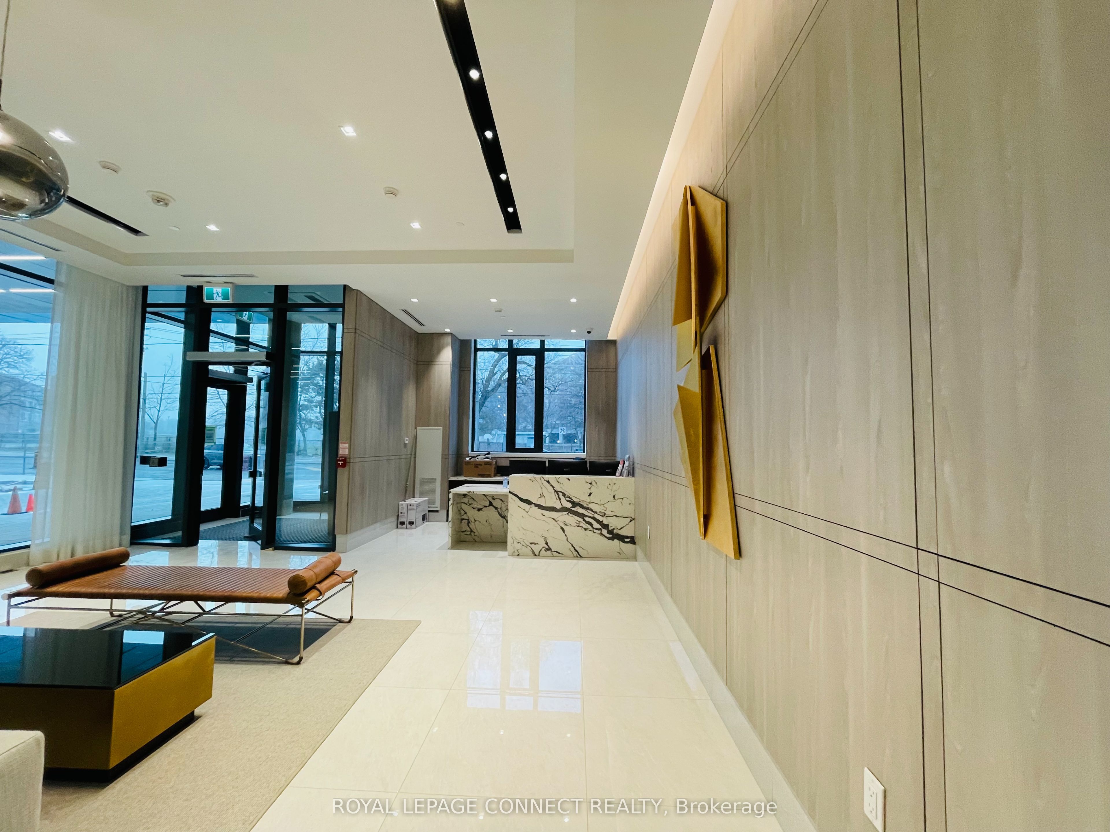 250 Lawrence Avenue W 504 Property Photo 5