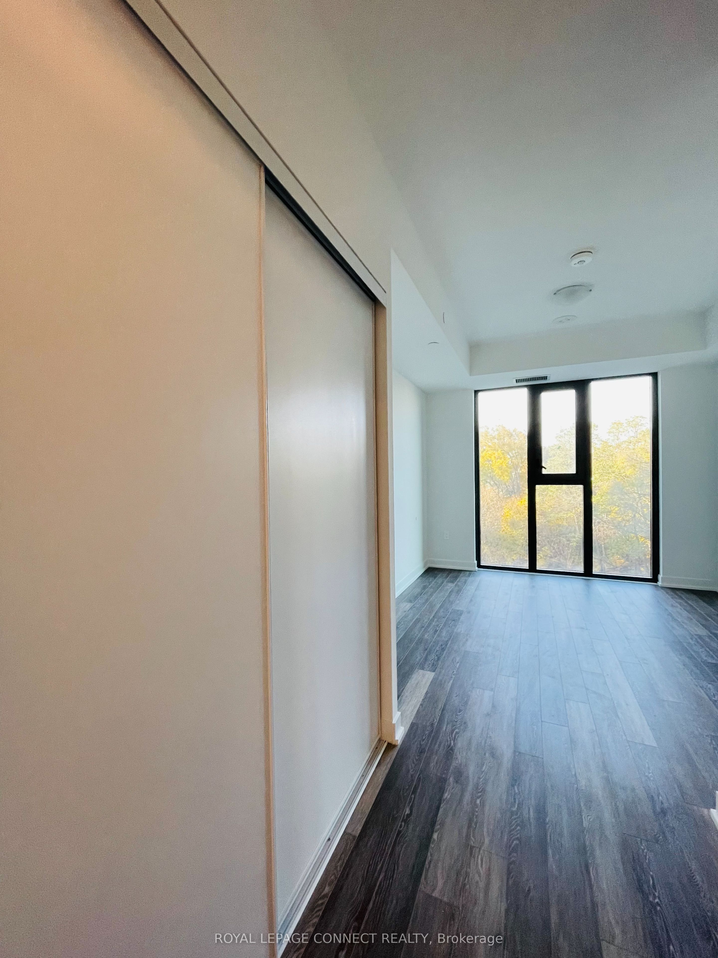 250 Lawrence Avenue W 504 Property Photo 7