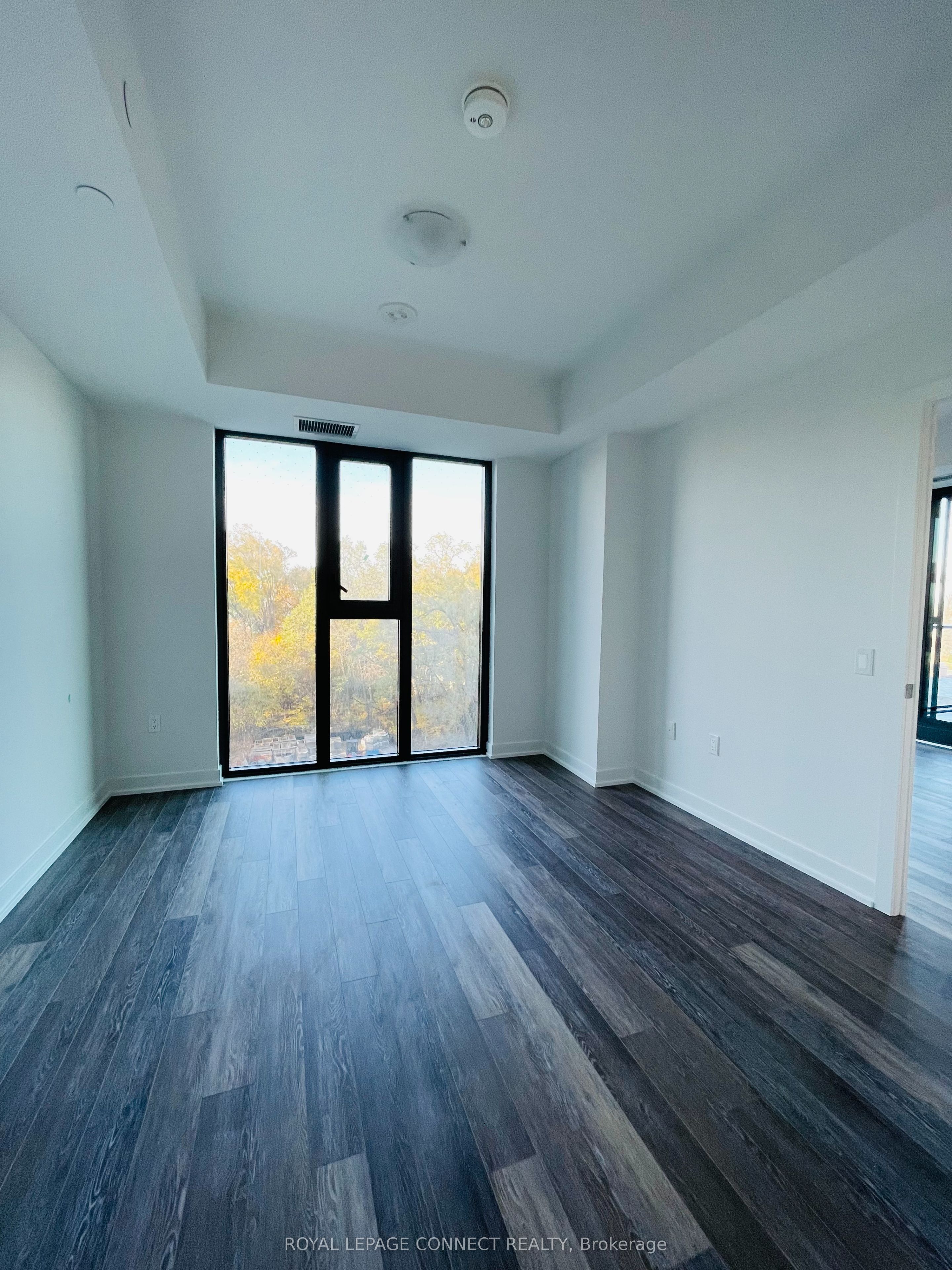 250 Lawrence Avenue W 504 Property Photo 16