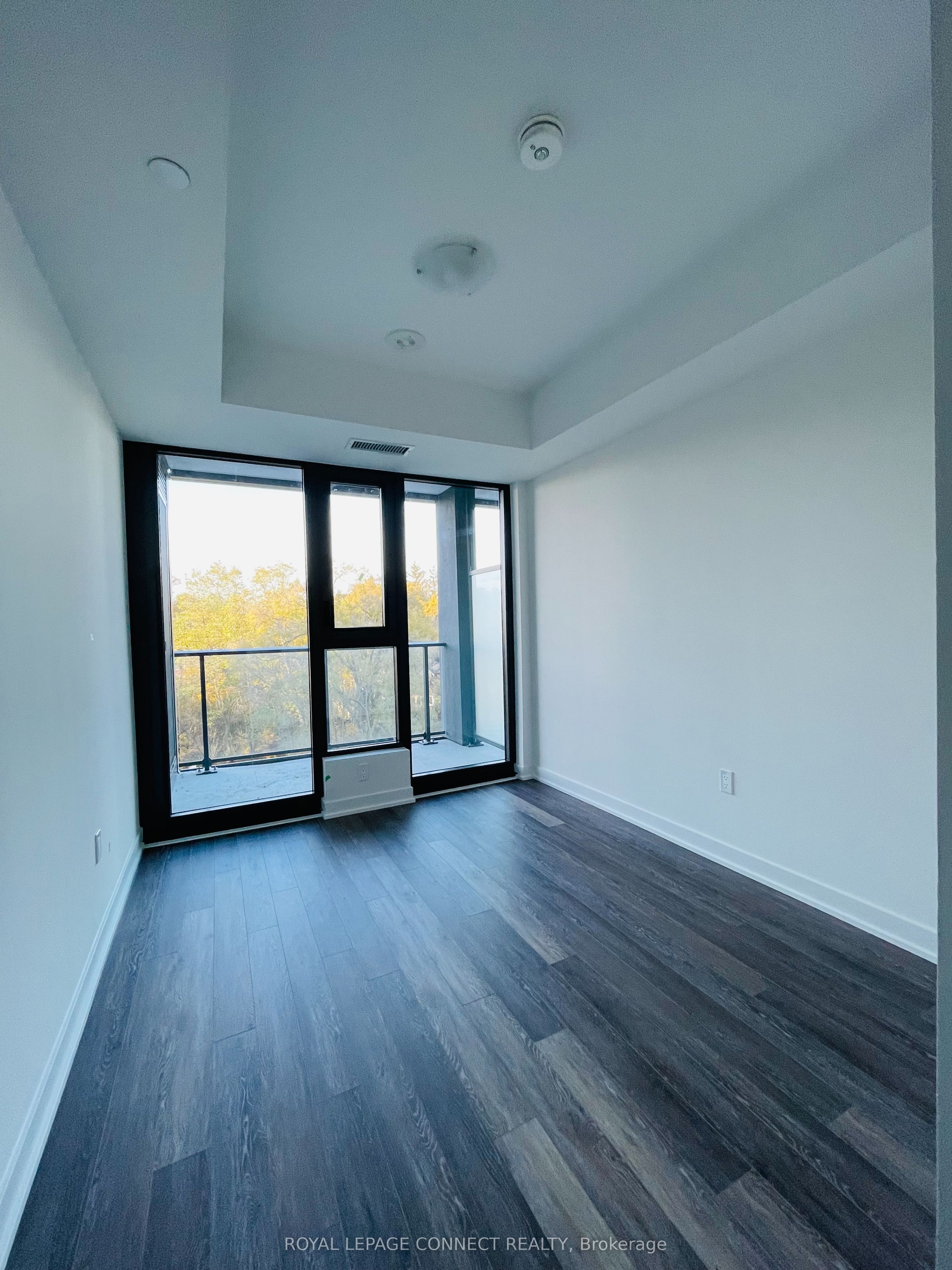 250 Lawrence Avenue W 504 Property Photo 18