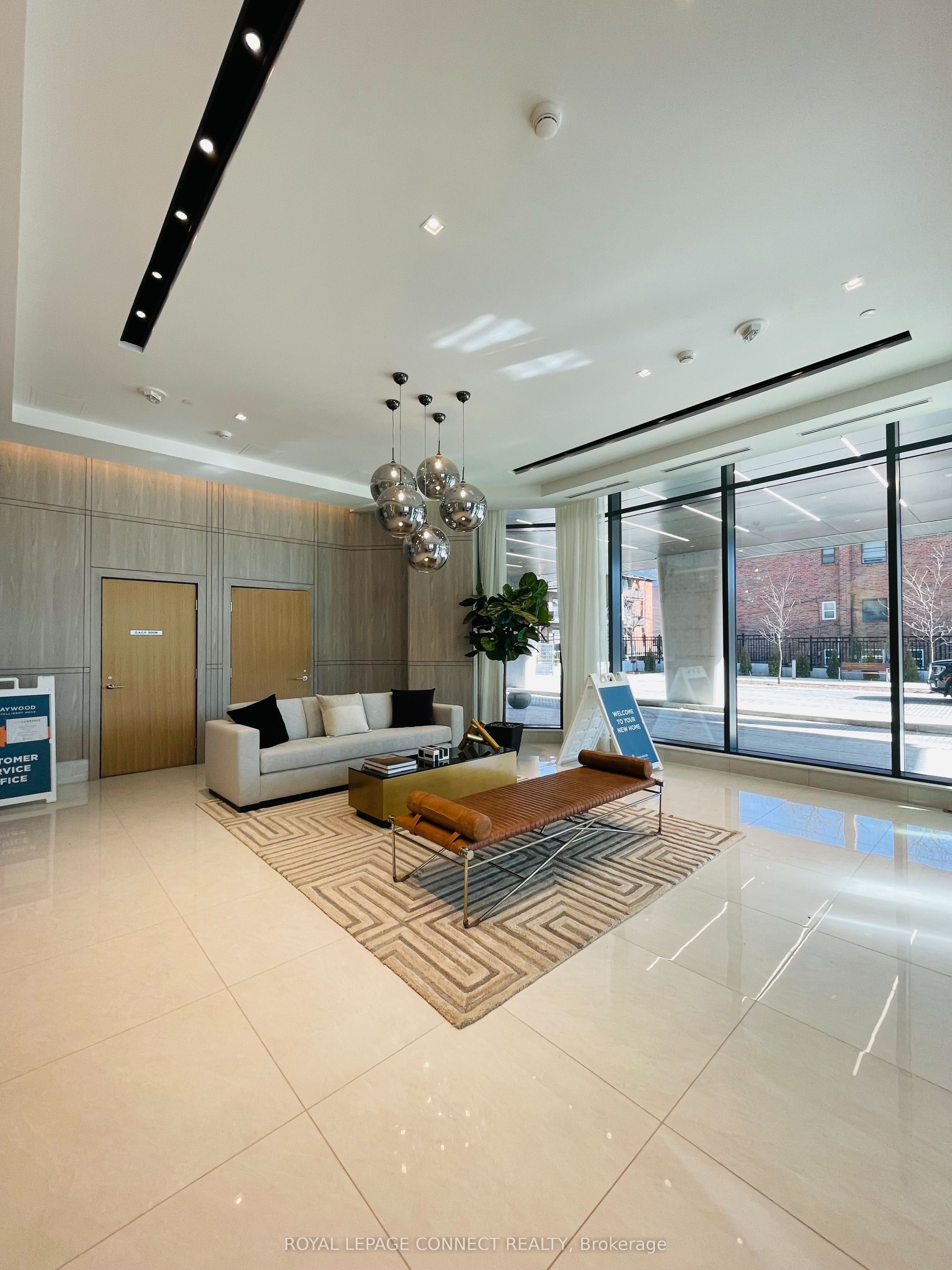 250 Lawrence Avenue W 504 Property Photo 27