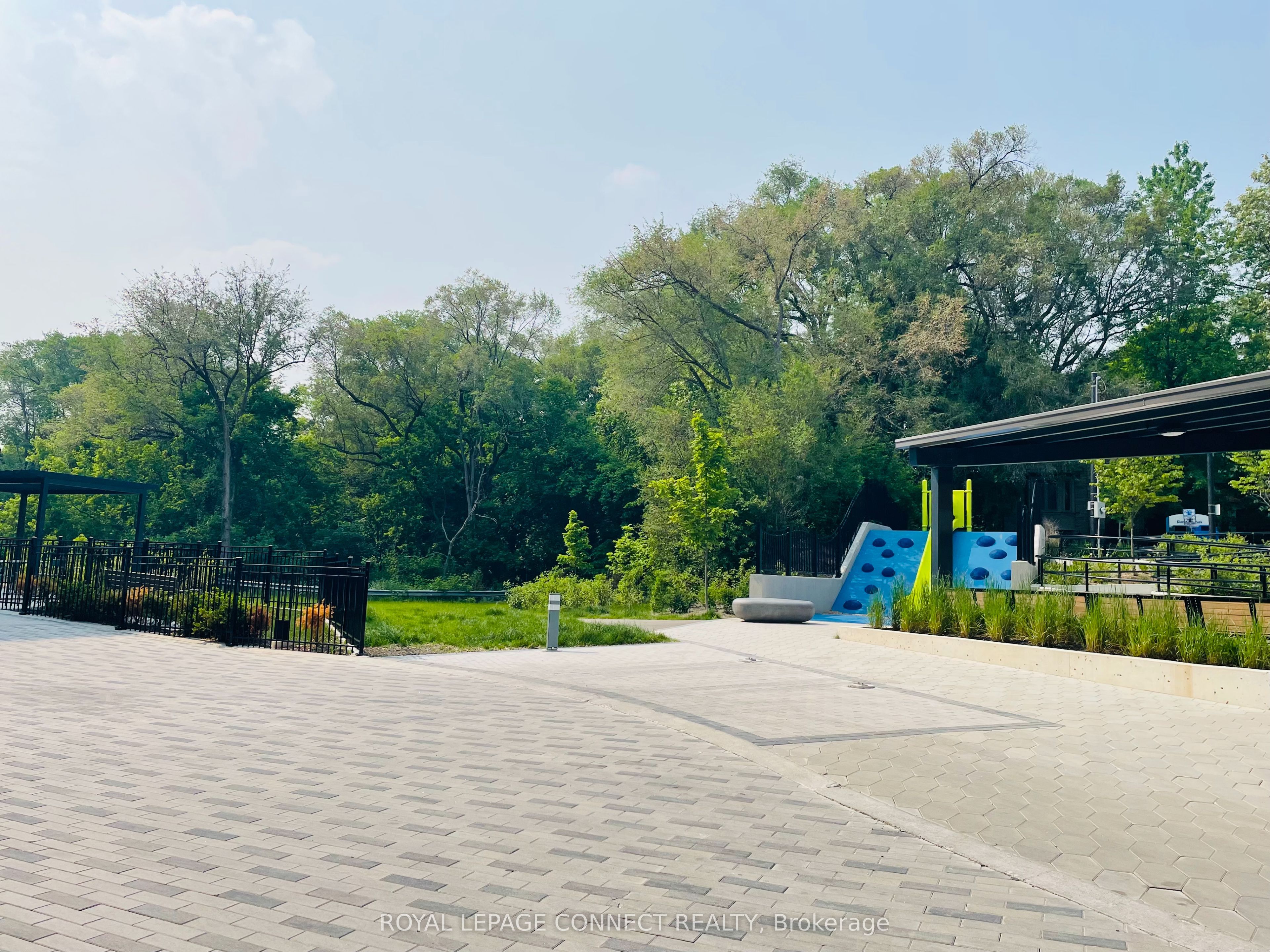 250 Lawrence Avenue W 504 Property Photo 30