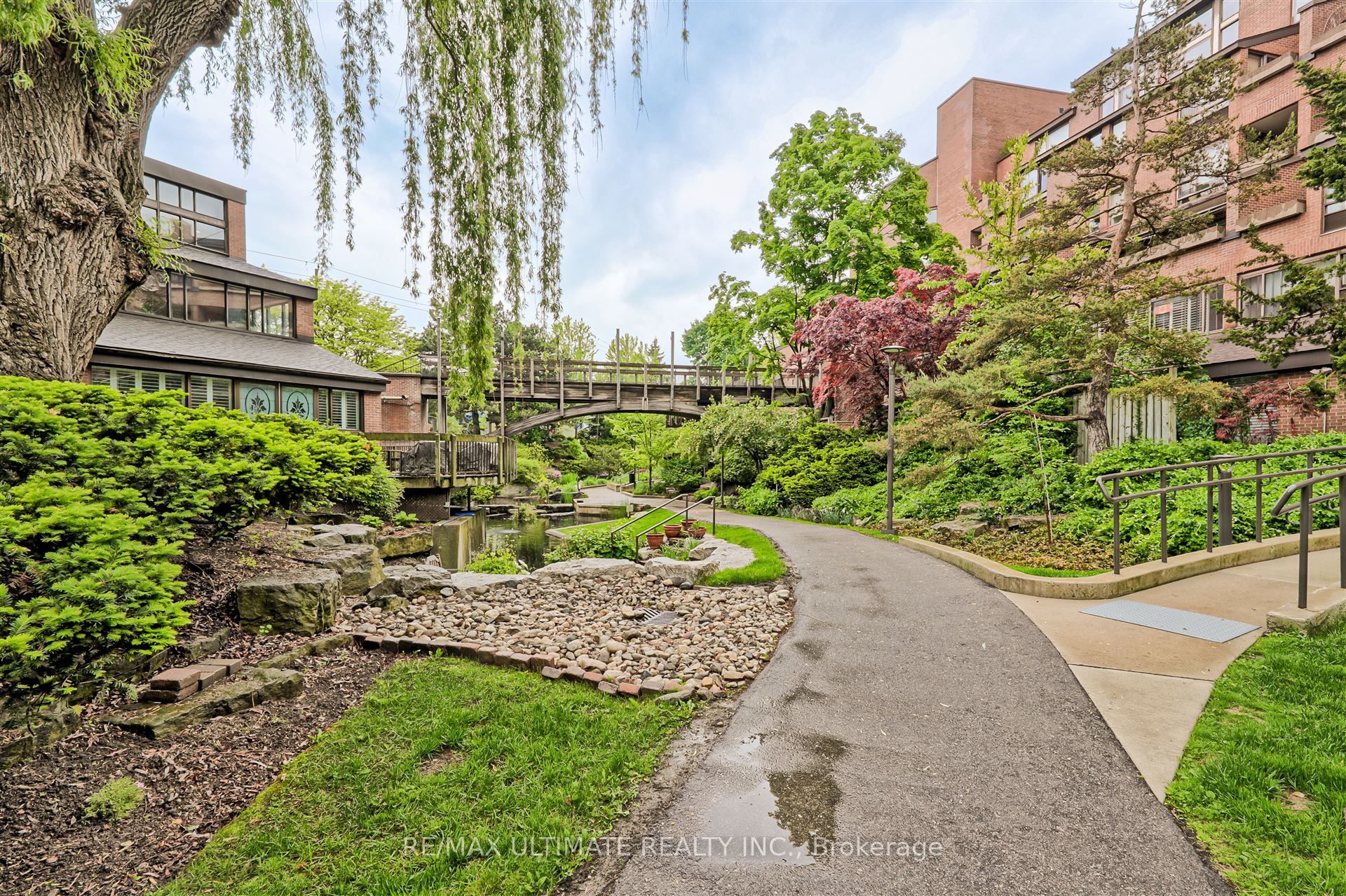 #307 - 40 Sylvan Valleyway Property Photo 1