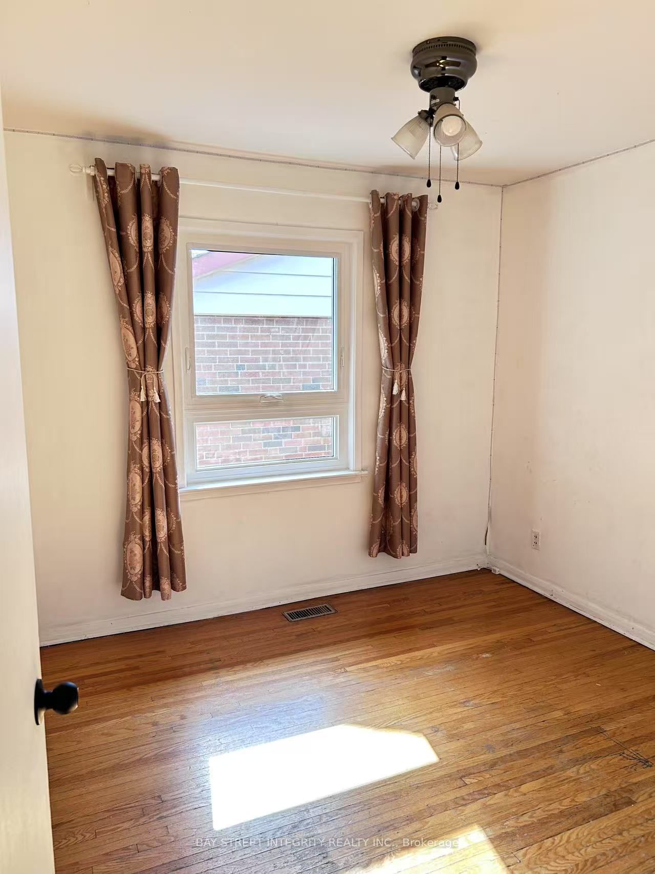 51 Wigmore Drive Property Photo 4