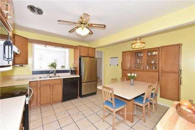 51 Wigmore Drive Property Photo 8