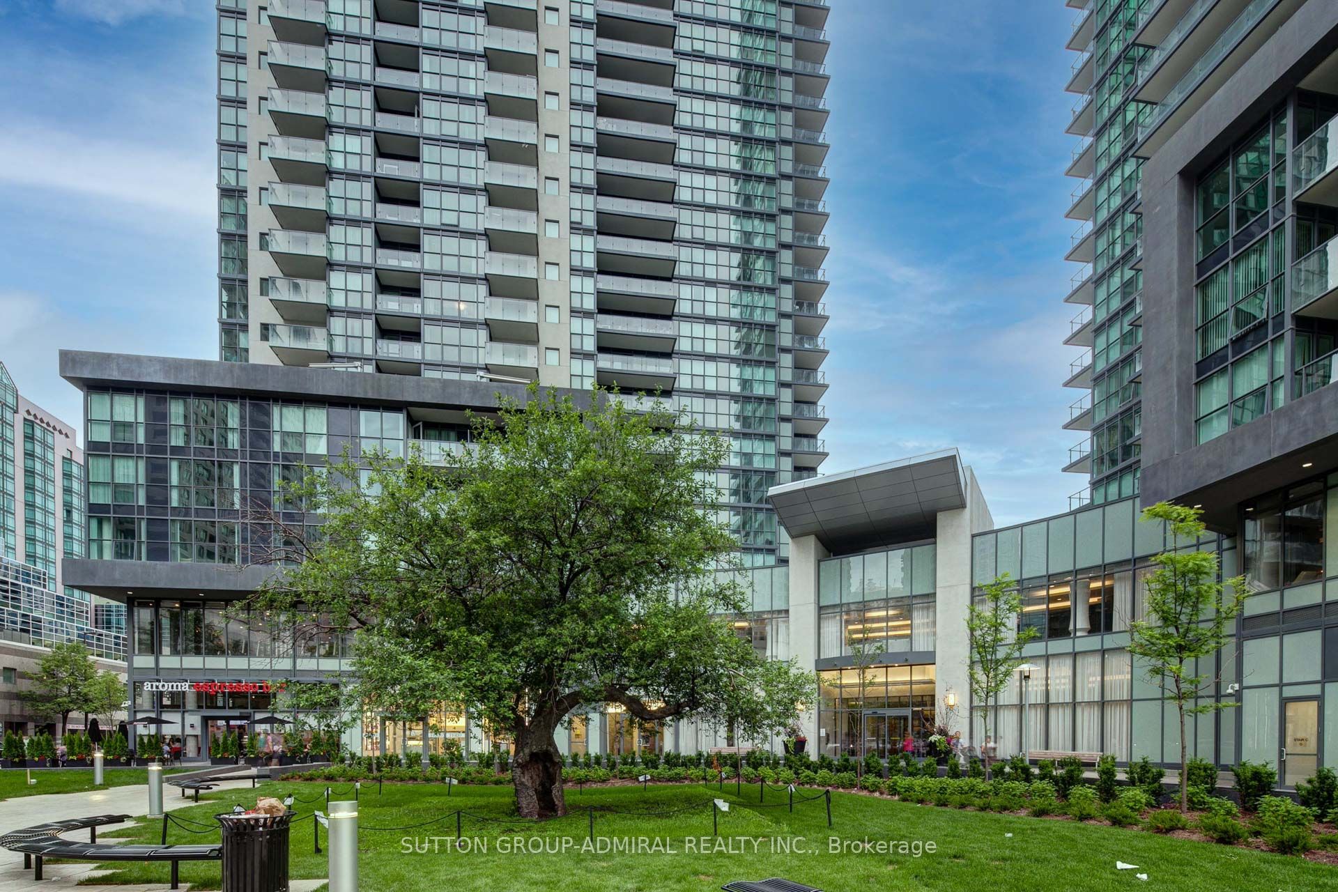 #3302 - 5168 Yonge Street Property Photo 1