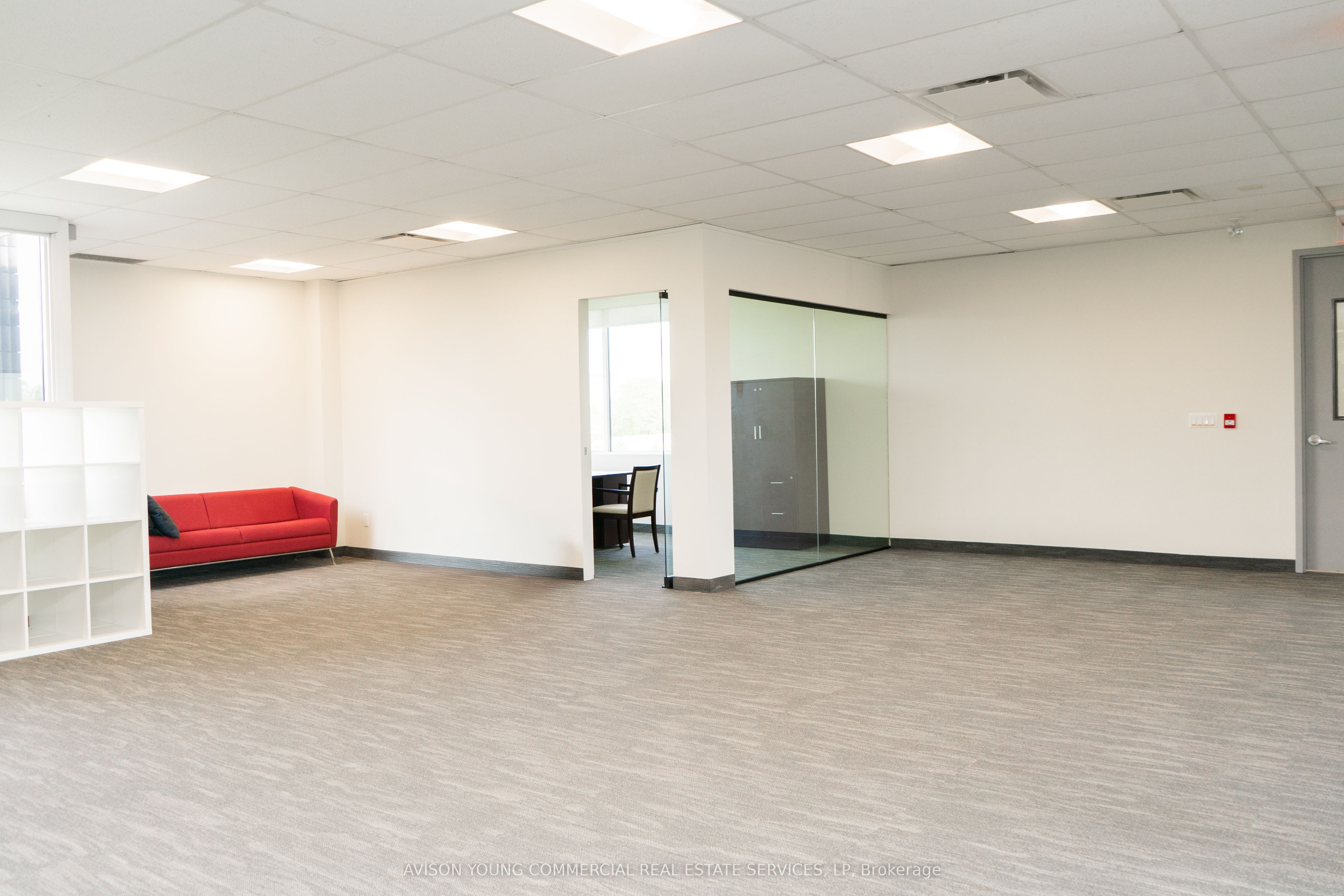 1 Sparks Avenue 2nd Fl Property Photo 16