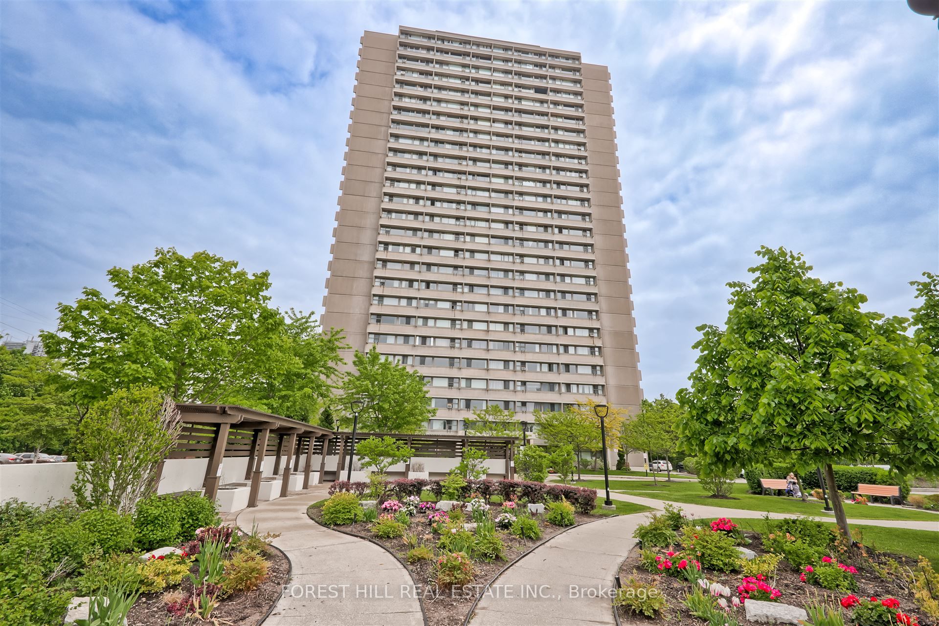 725 Don Mills Road 1701 Property Photo 1