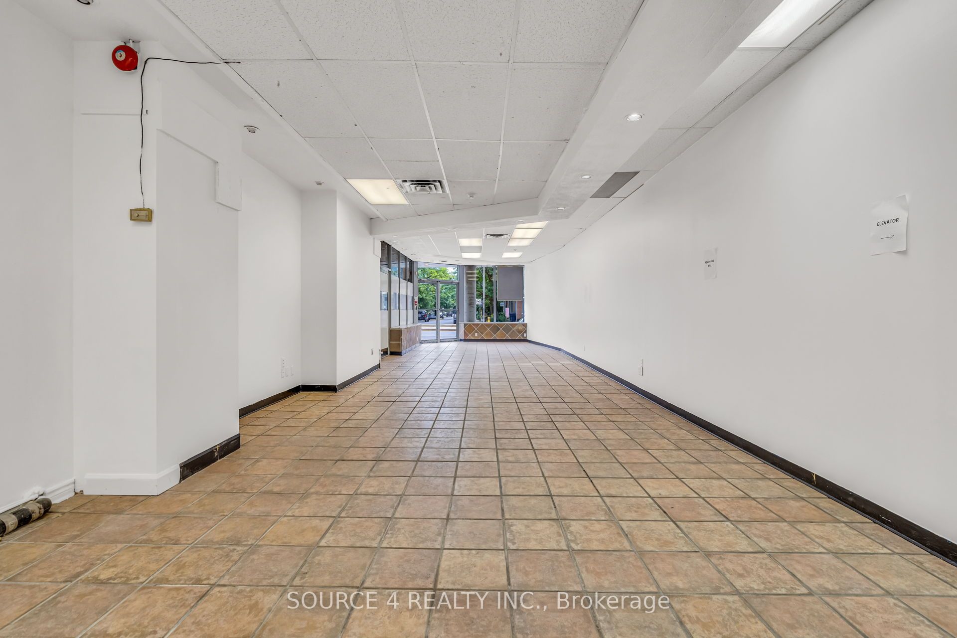 1080 St. Clair Avenue W Property Photo 13
