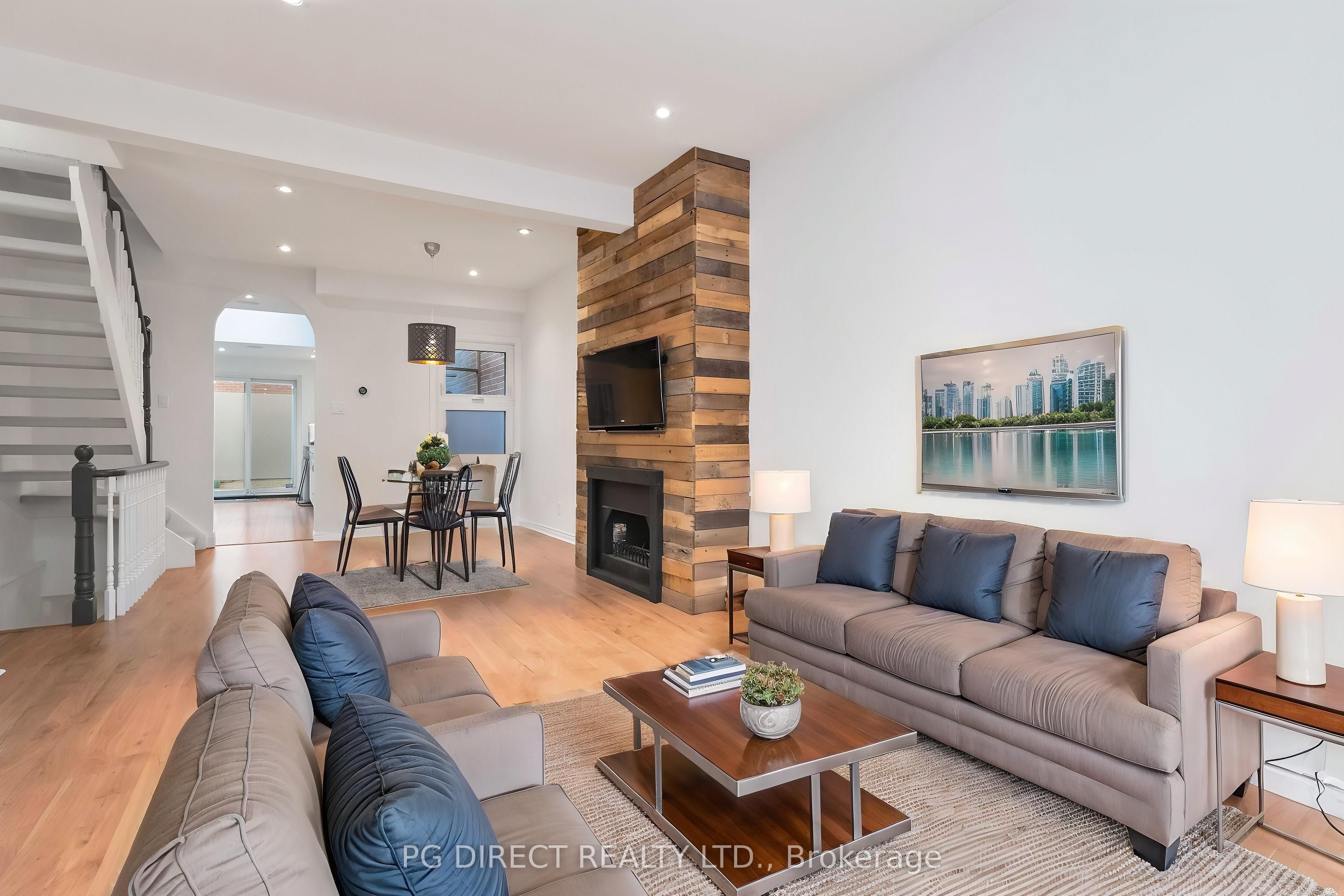 9 Trefann Street Property Photo 2