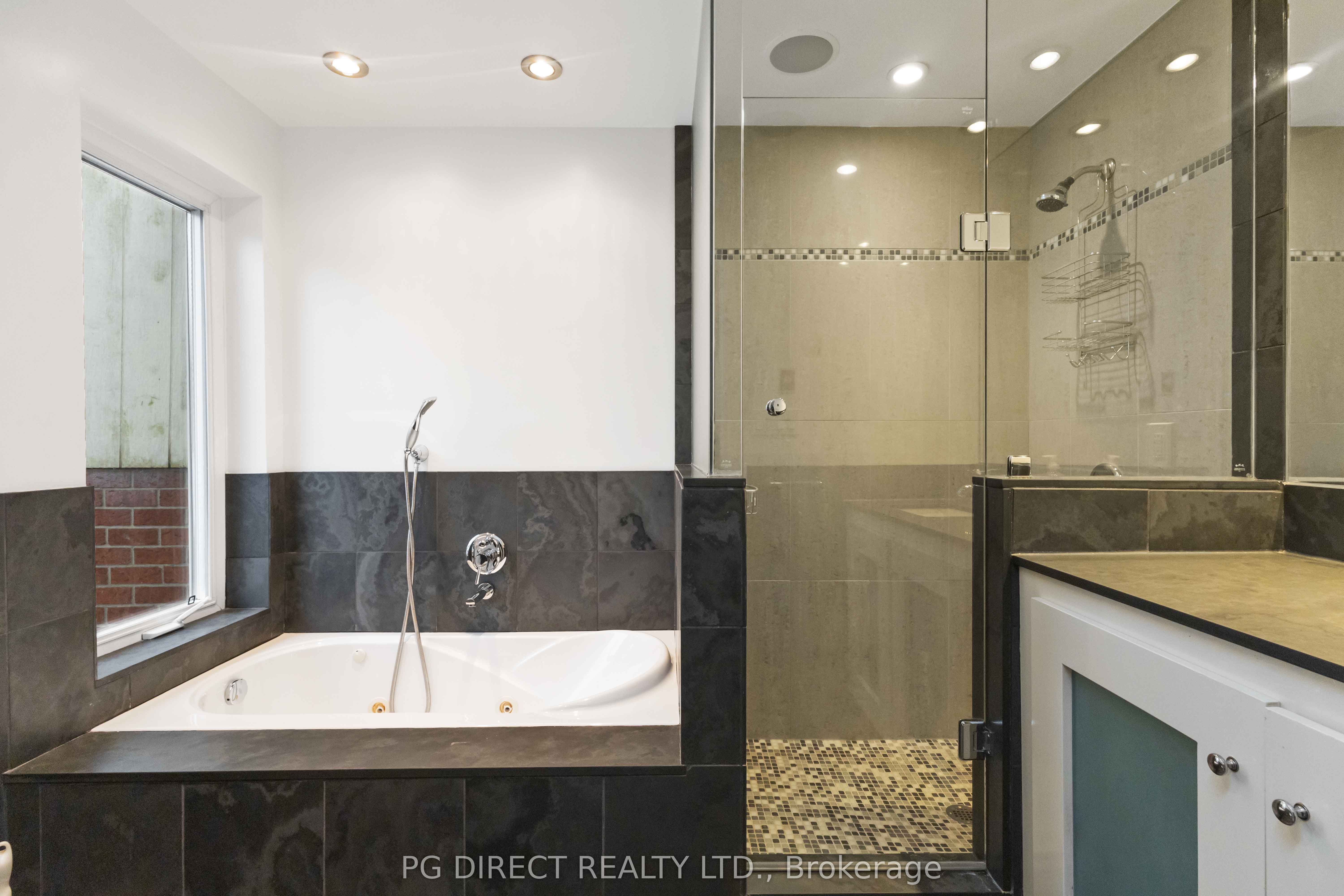 9 Trefann Street Property Photo 6