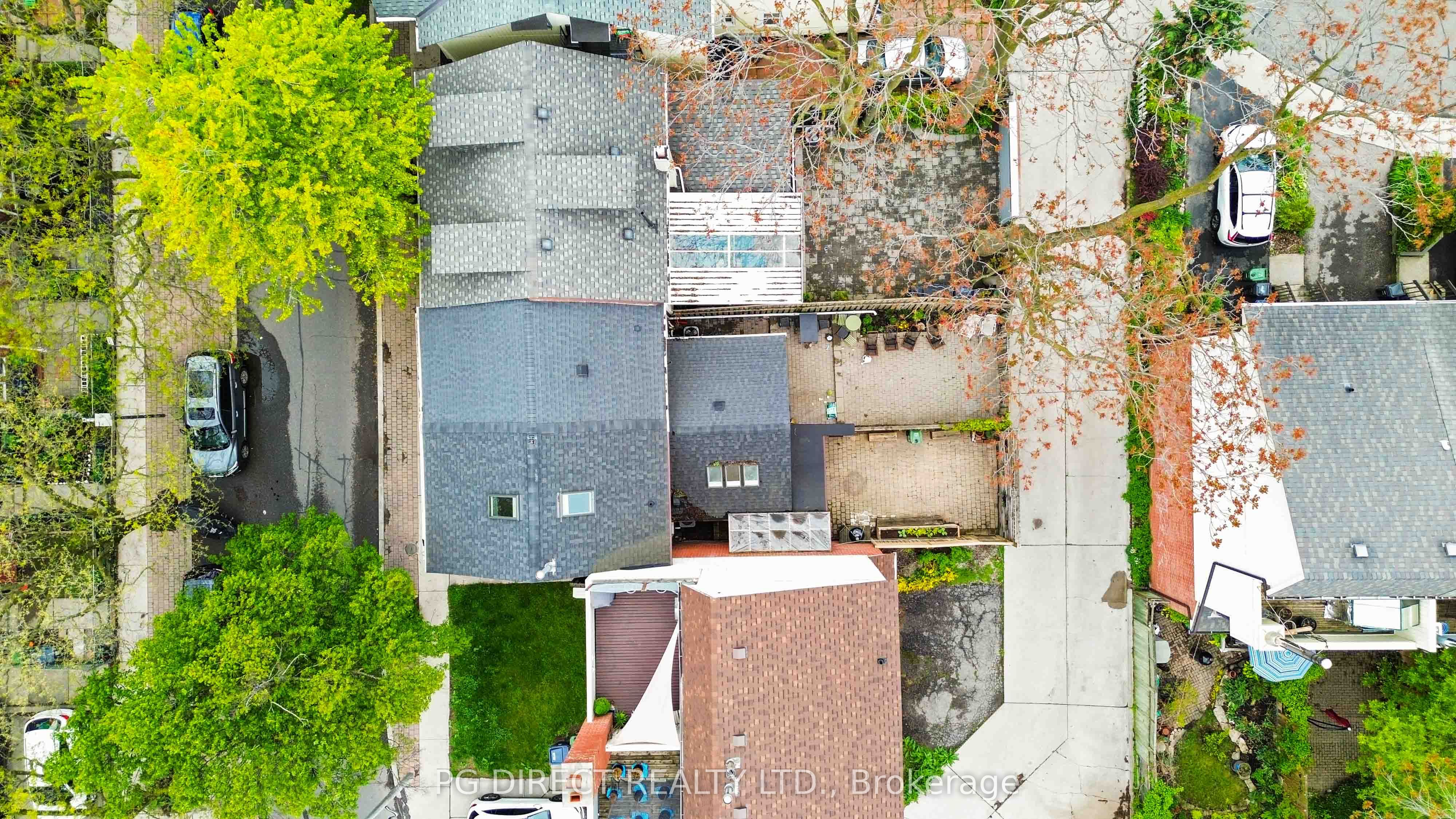 9 Trefann Street Property Photo 14