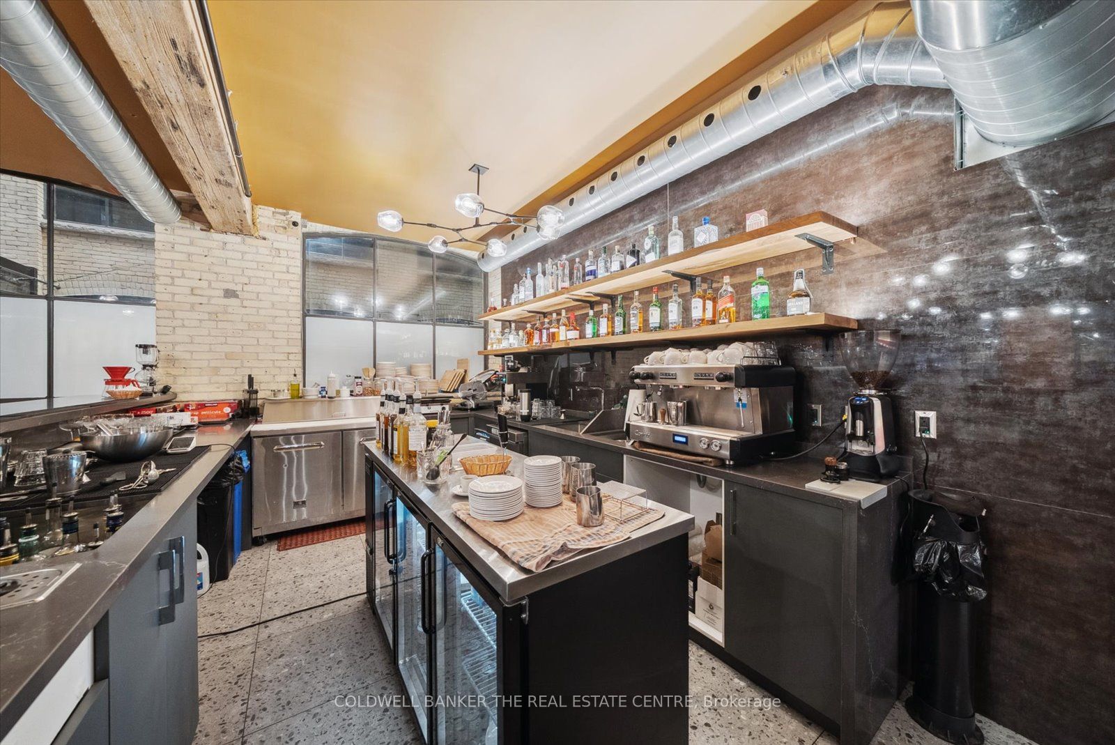 35 Mccaul Street Property Photo 20