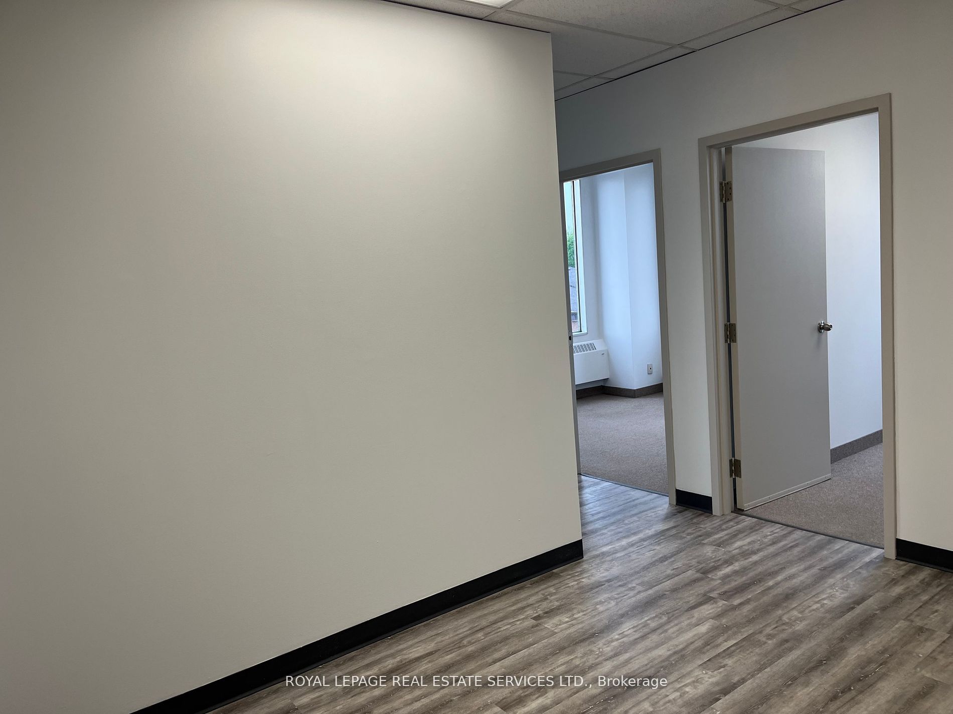 3335 Yonge Street 402 Property Photo 1