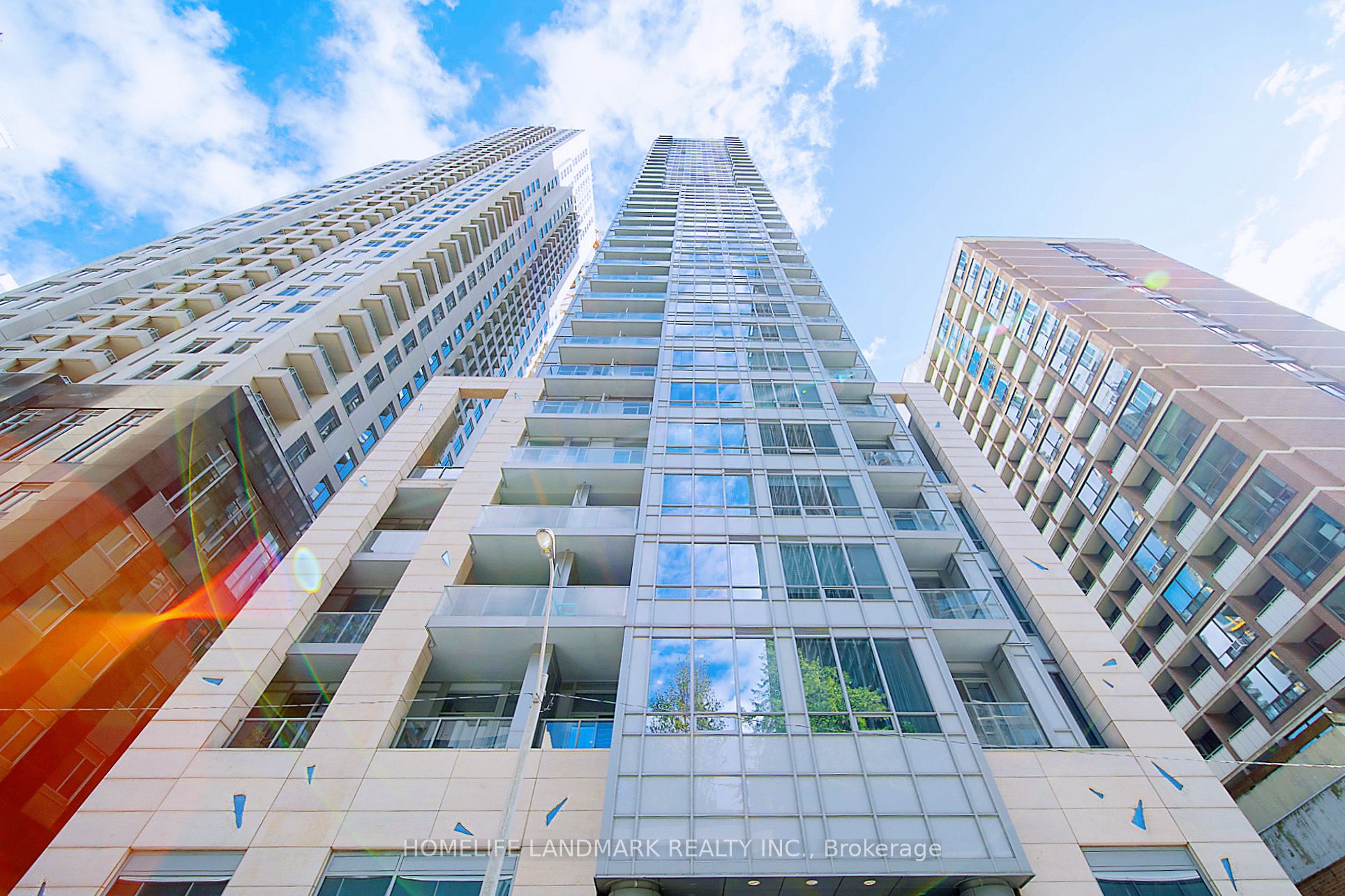 #3301 - 21 Balmuto Street Property Photo 1