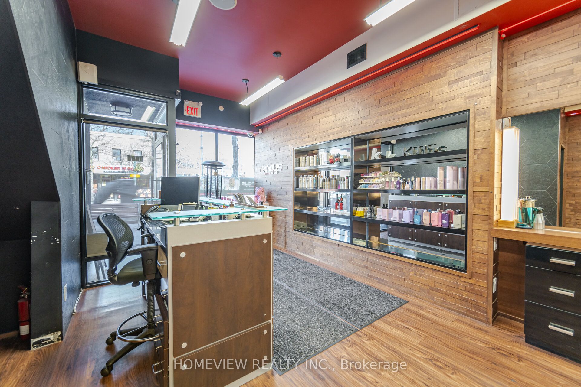 1005 Eglinton Avenue W Property Photo 3