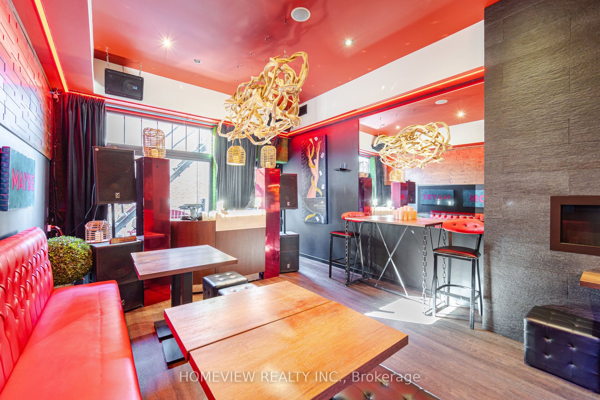 1005 Eglinton Avenue W Property Photo 16