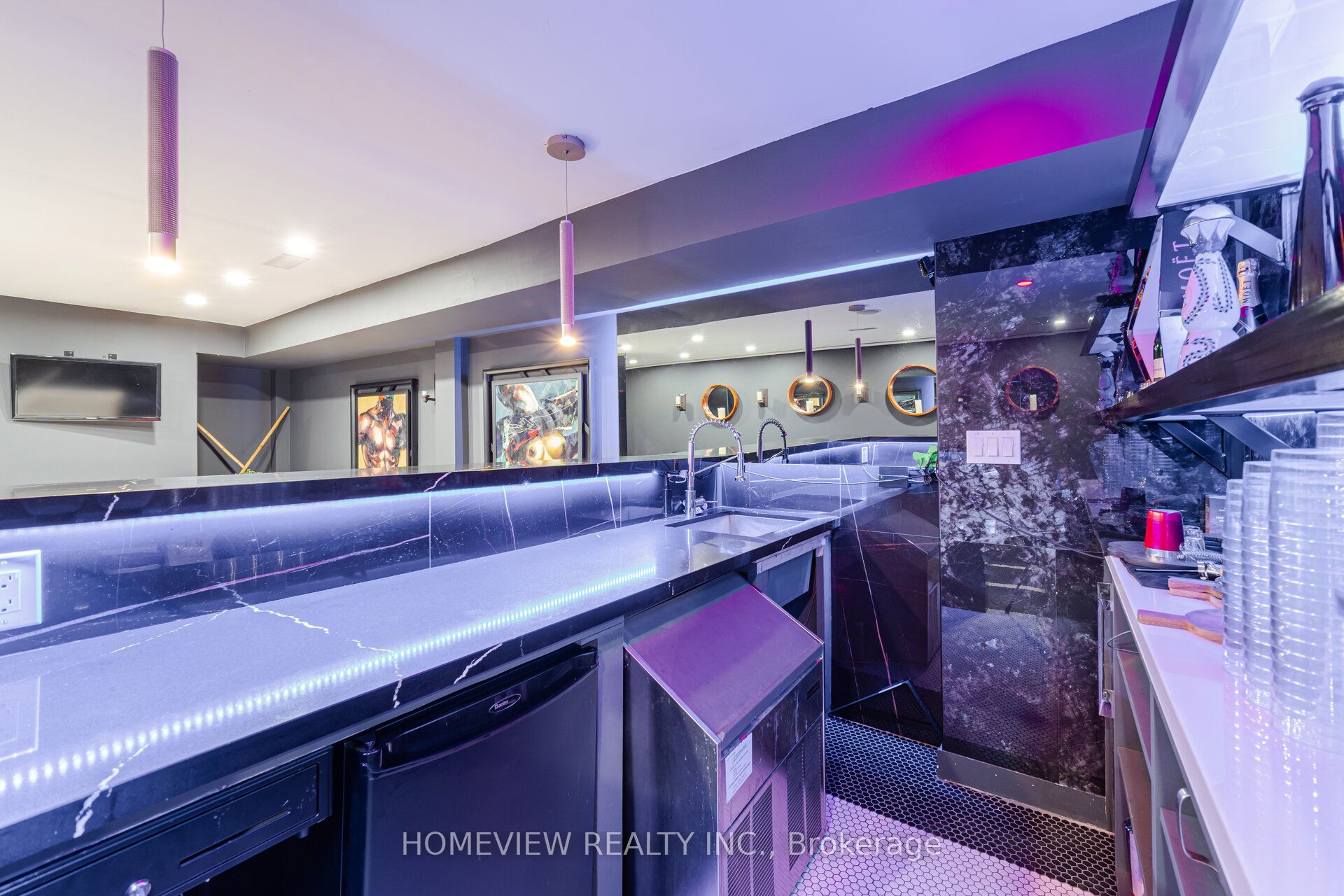 1005 Eglinton Avenue W Property Photo 21