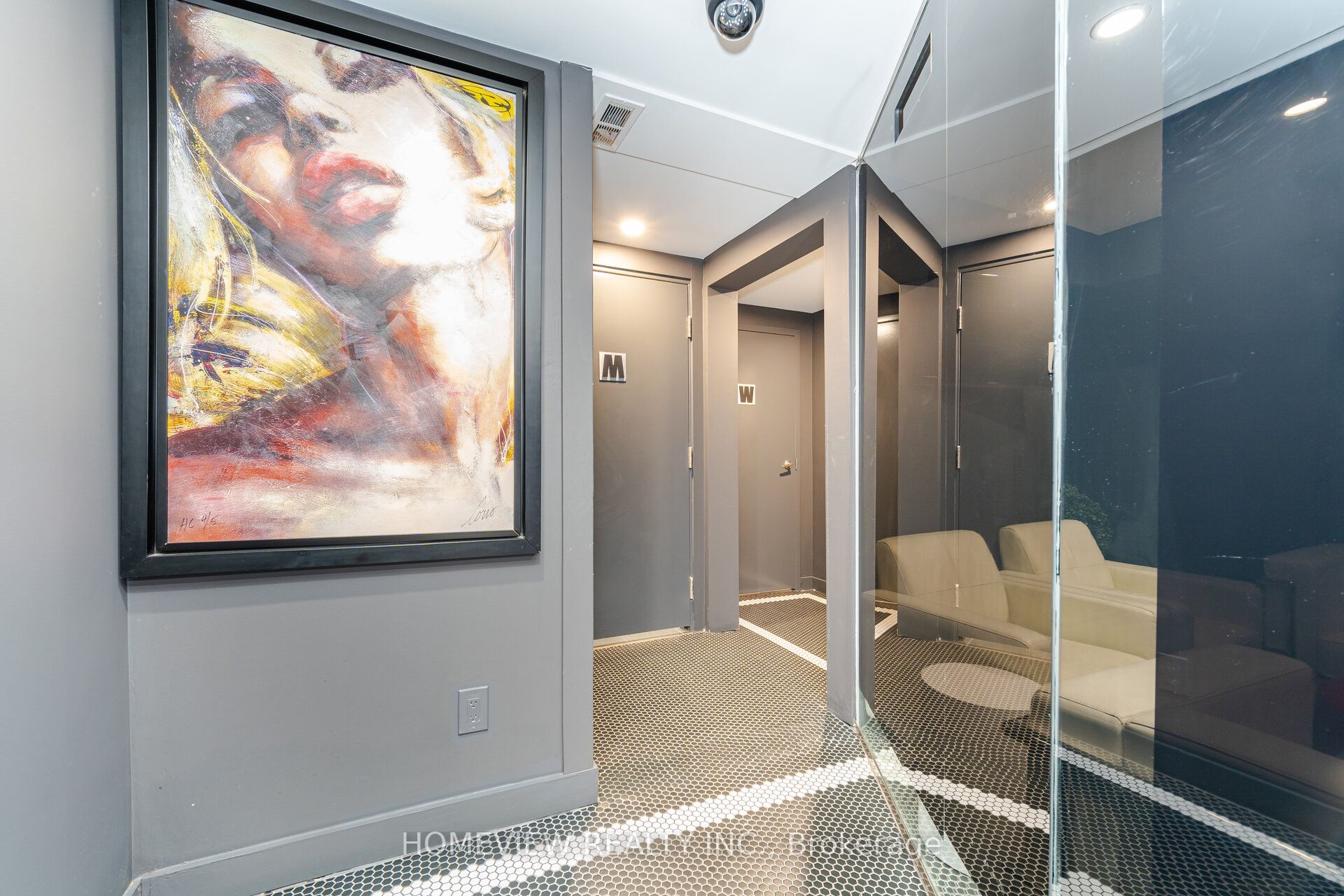 1005 Eglinton Avenue W Property Photo 24