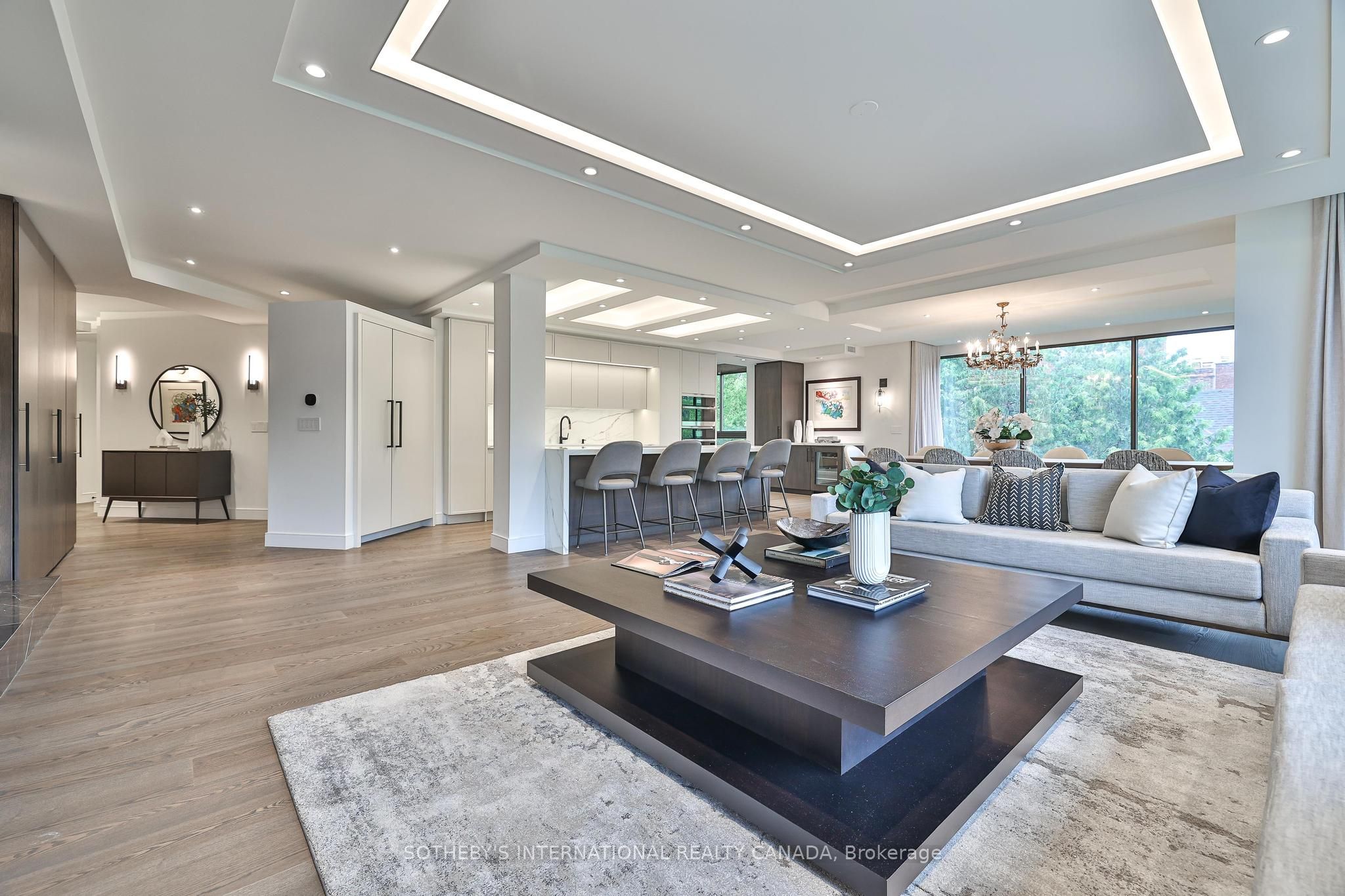 342 Spadina Road 405 Property Photo 7