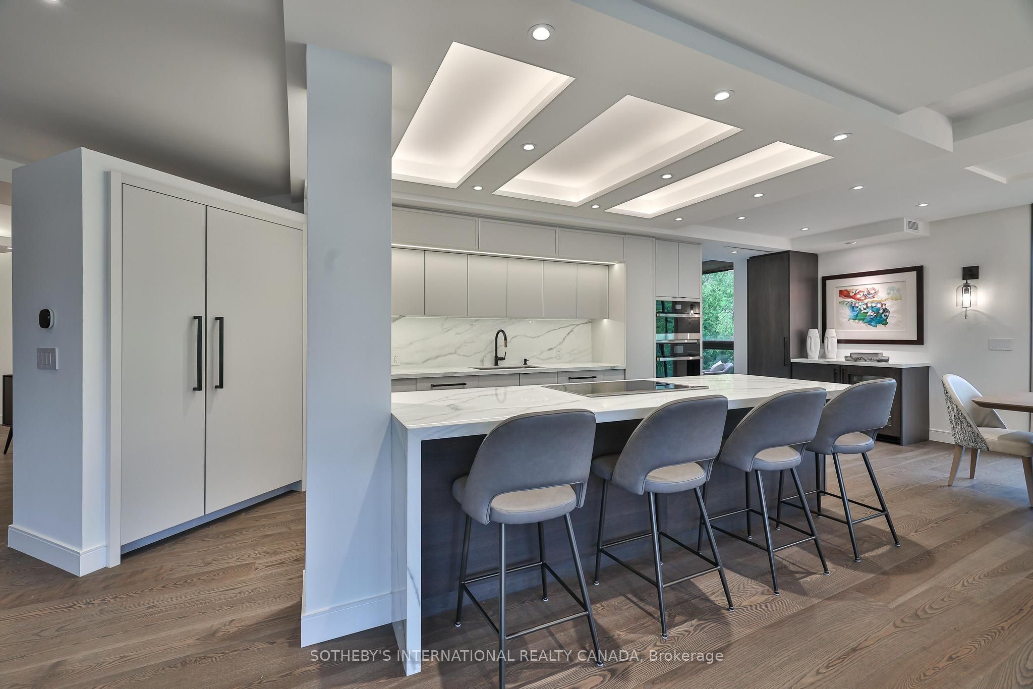 342 Spadina Road 405 Property Photo 12