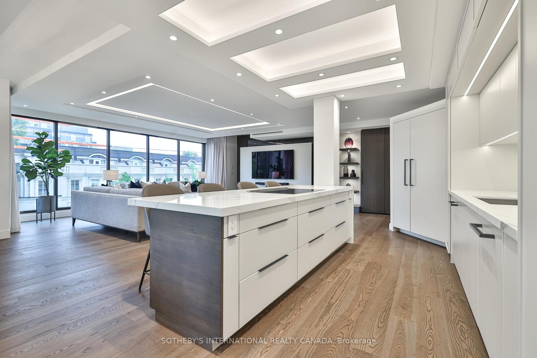 342 Spadina Road 405 Property Photo 14