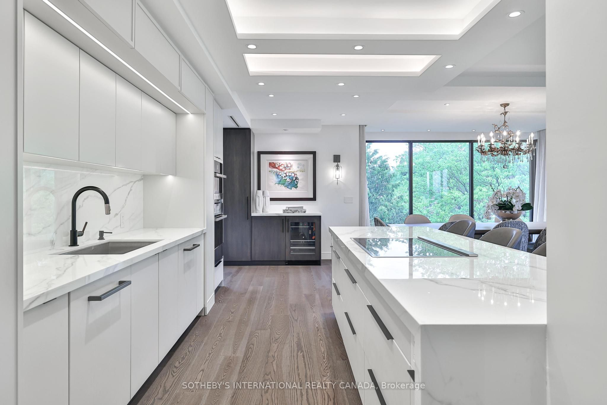 342 Spadina Road 405 Property Photo 15