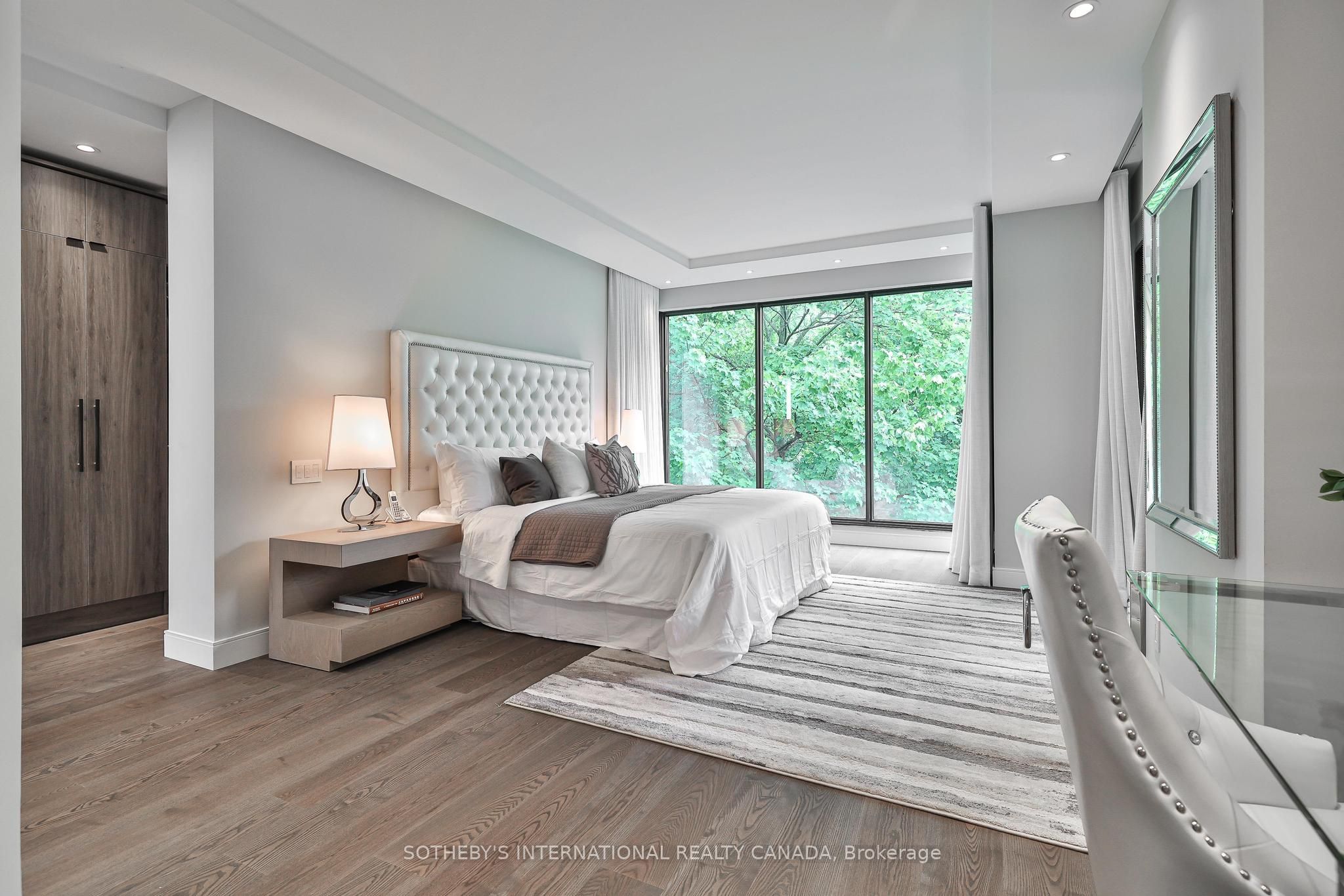 342 Spadina Road 405 Property Photo 24