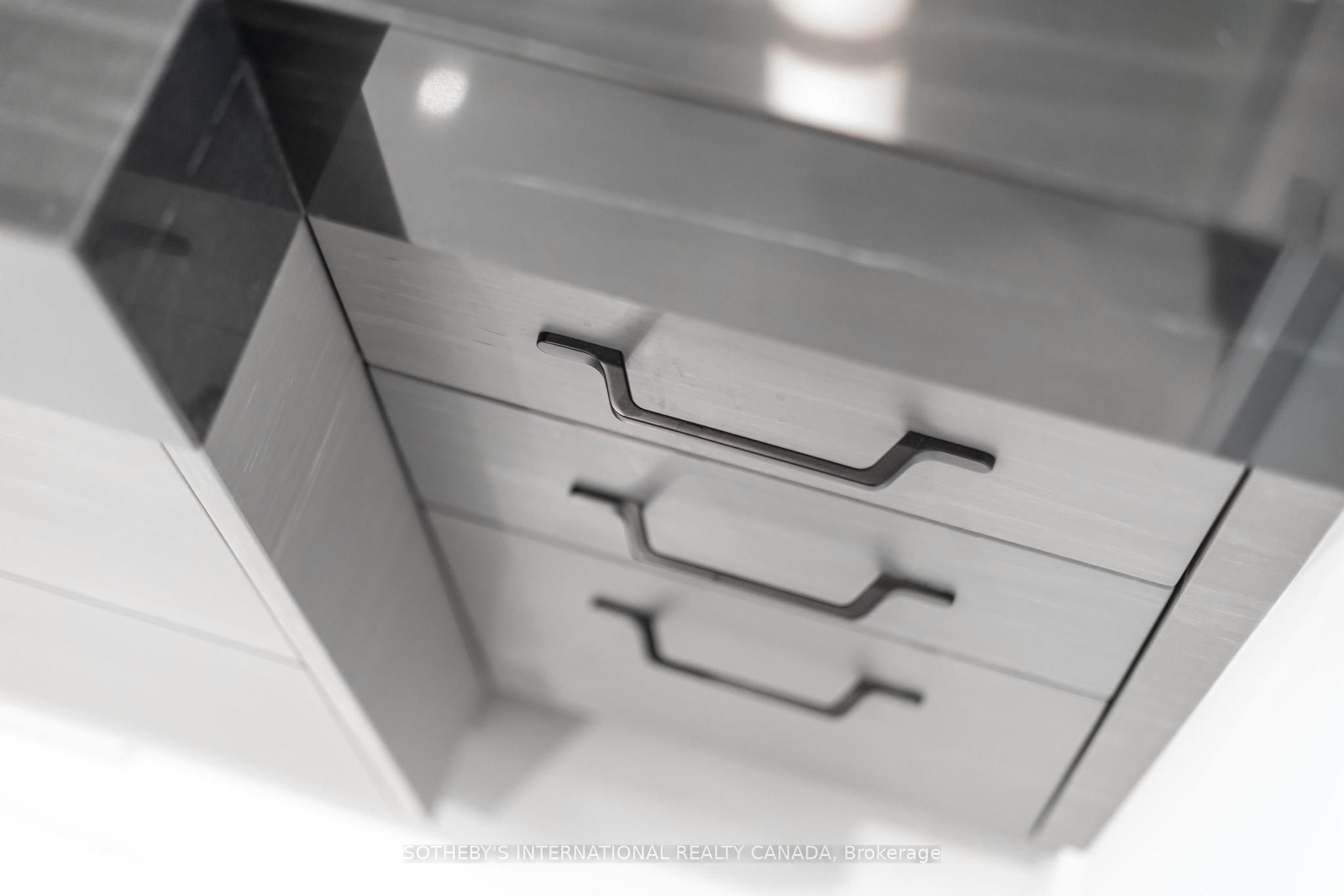 342 Spadina Road 405 Property Photo 34