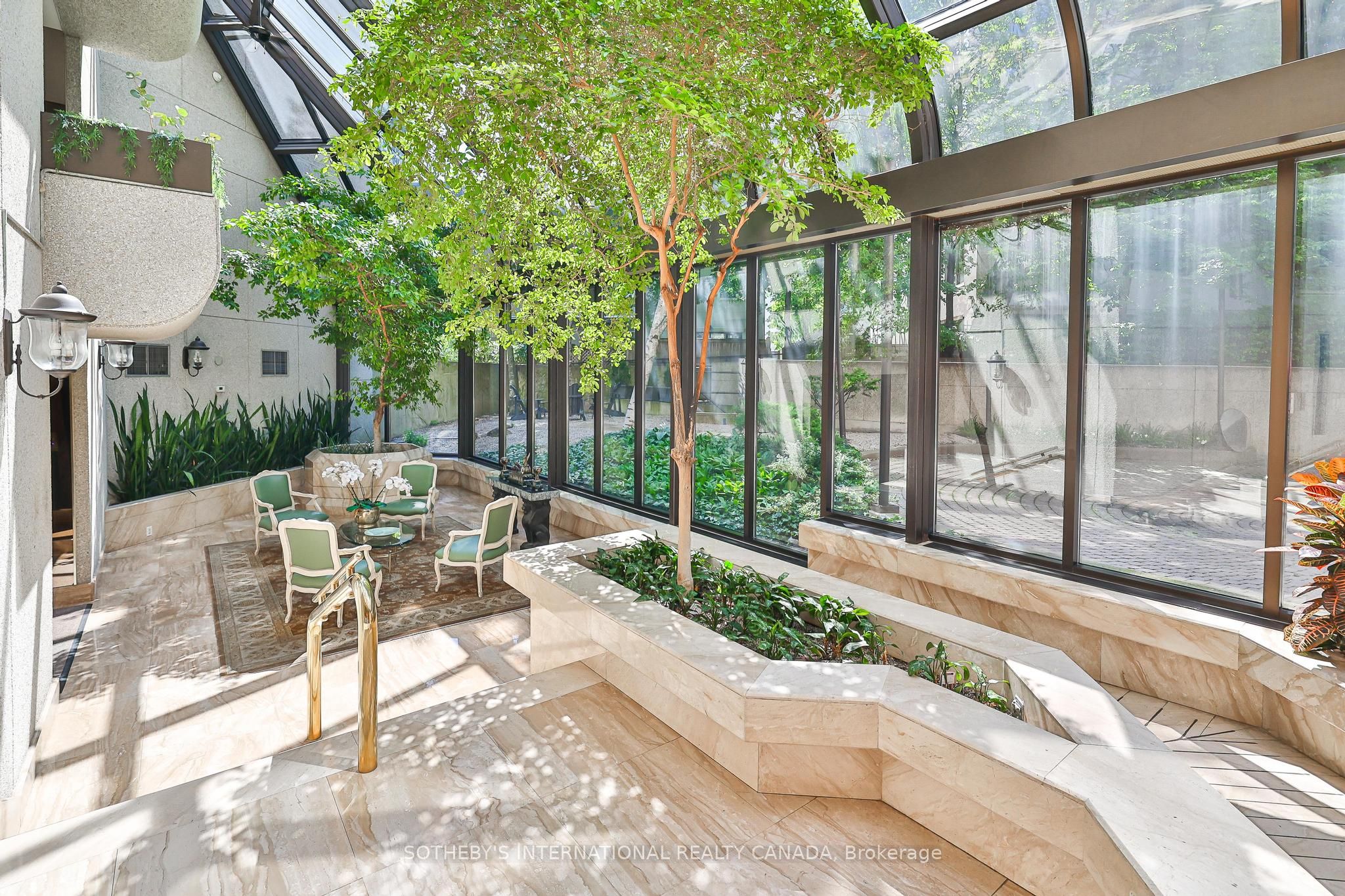 342 Spadina Road 405 Property Photo 41